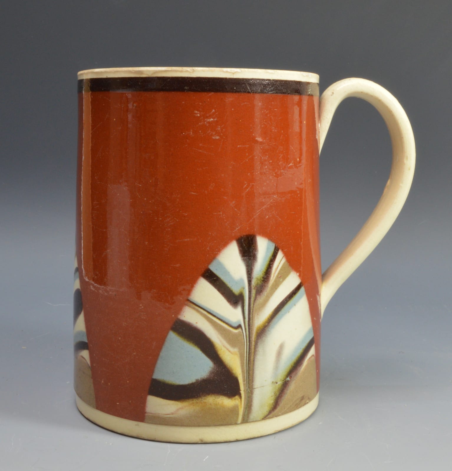 Unknown, Mochaware Mug with fan pattern slip, 1800