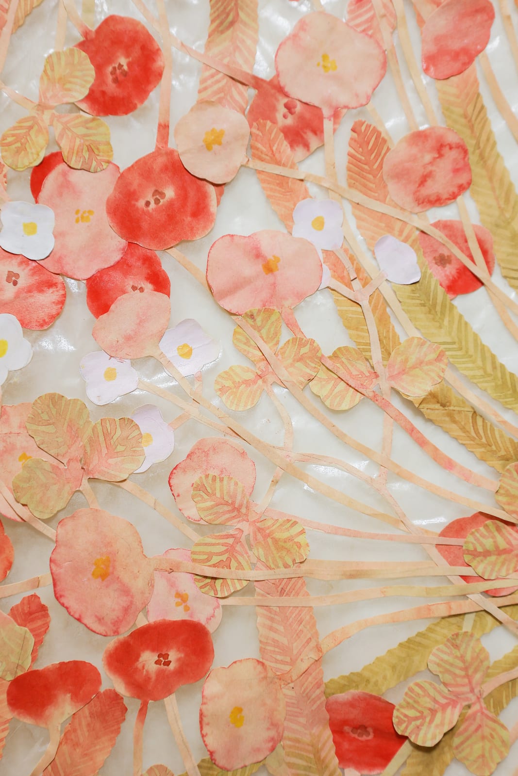 Fumi Imamura, Red and White Flowers Keman (紅白花華鬘), 2023