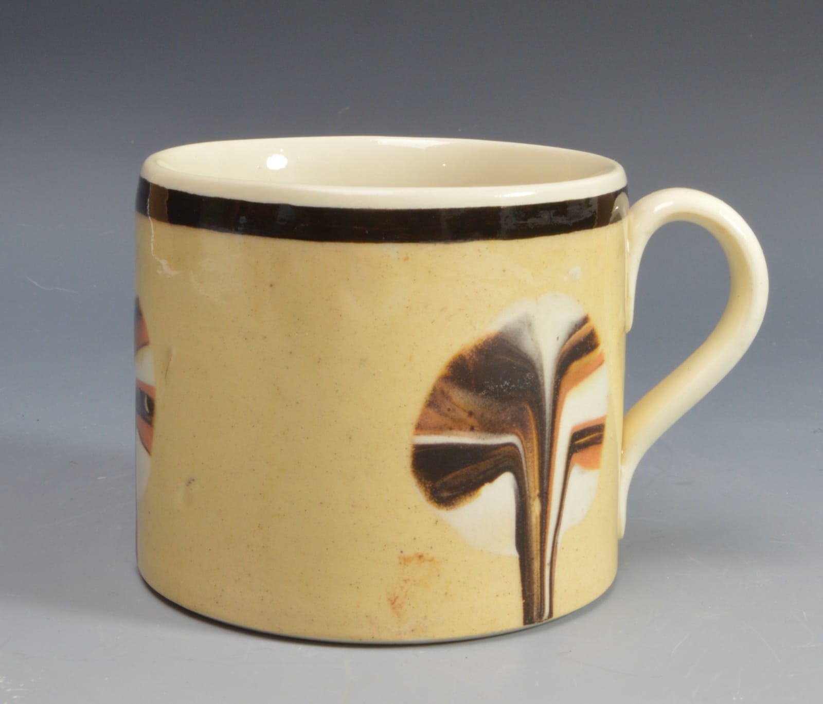 Unknown, Mochaware Mug with fan decoration, 1820