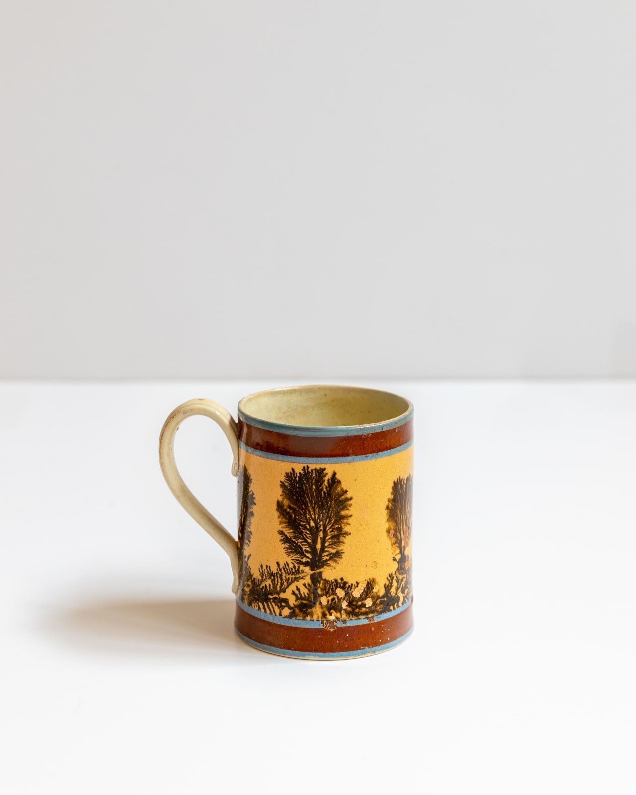 Unknown, Mochaware Mug with dendritic decoration, 1820