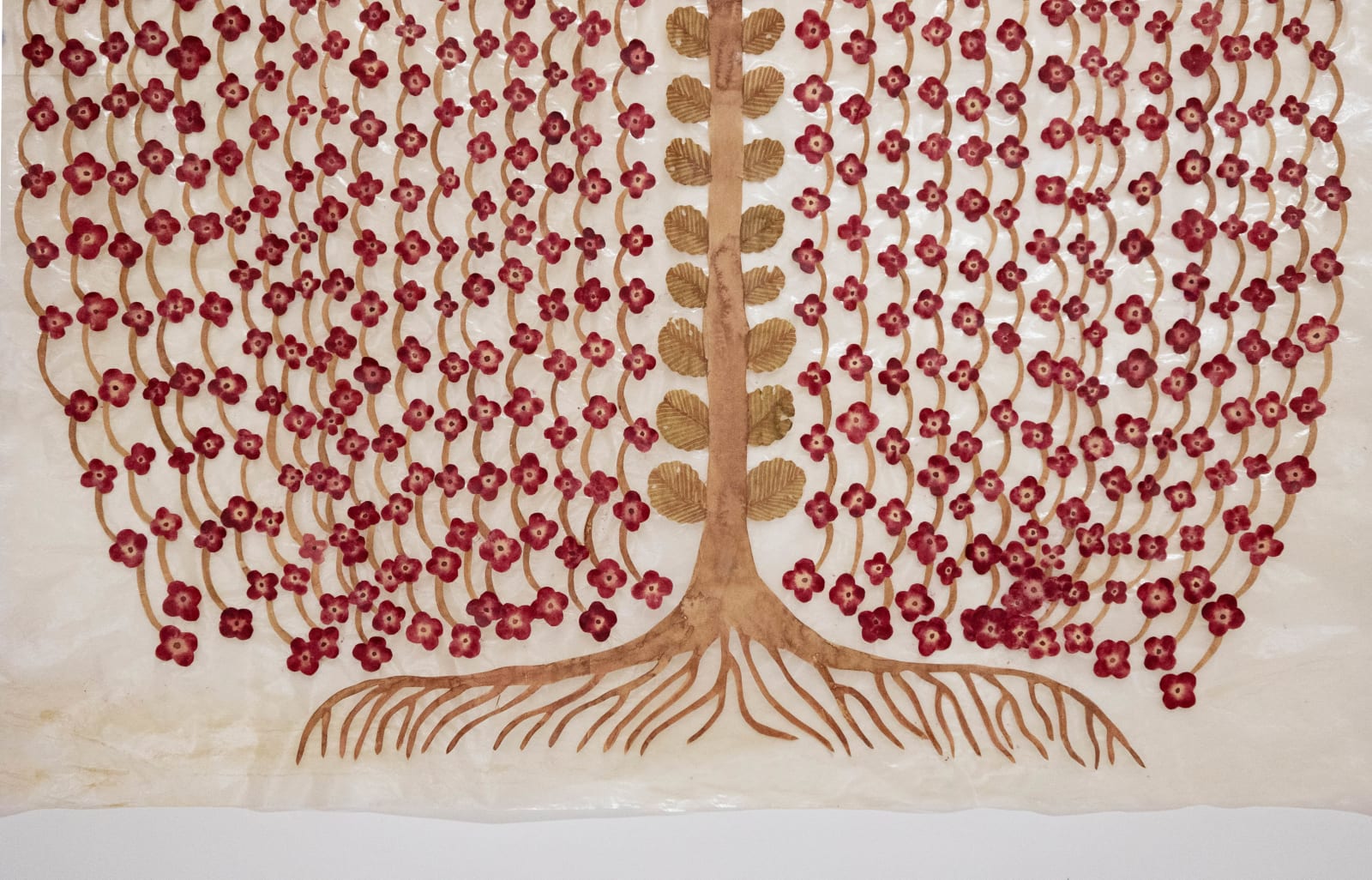 Fumi Imamura, One flower (weeping red flower) (花ひとつ (枝垂れの 赤い花), 2025