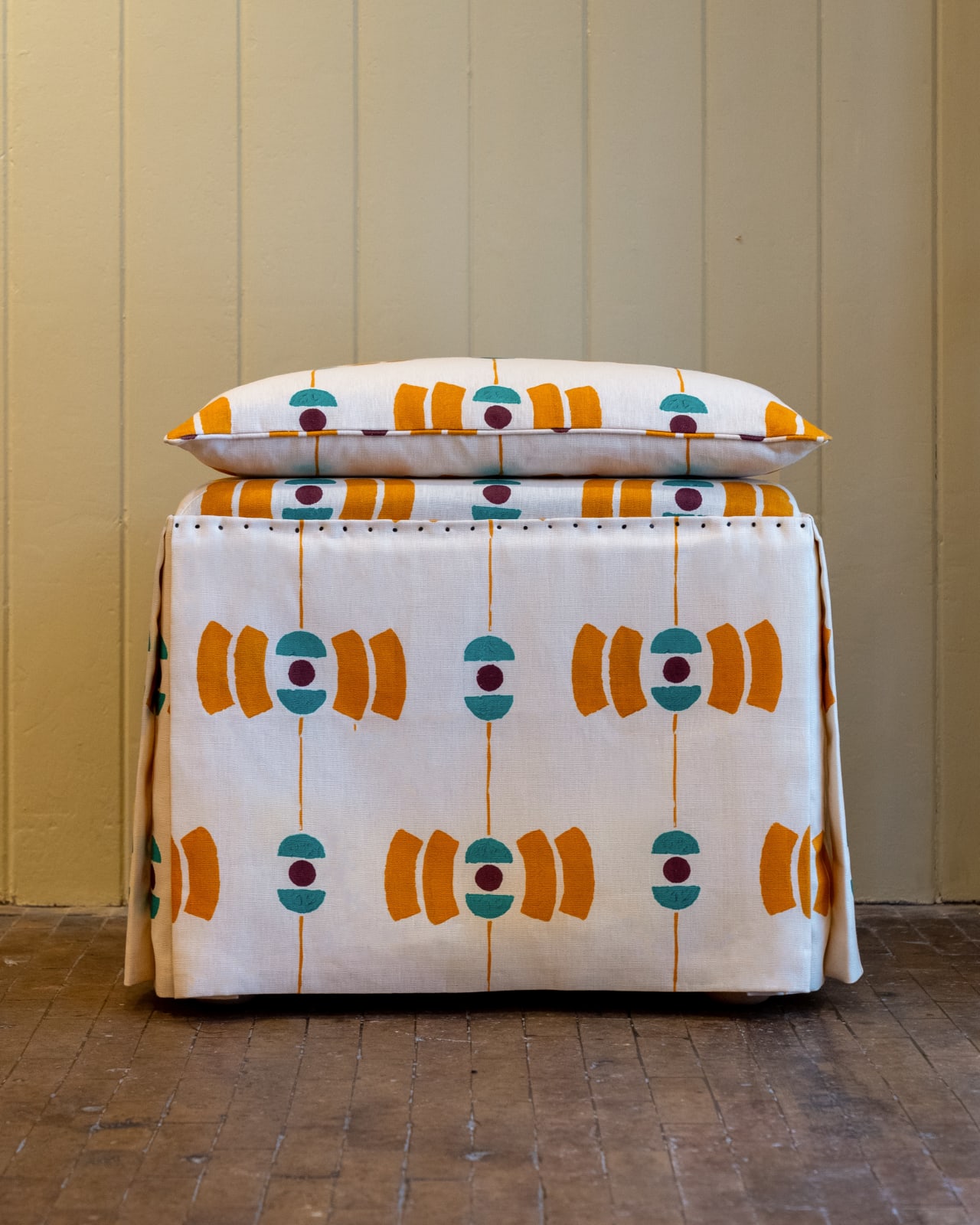 Georgie Hopton Produce, Good Vibrations, CW1