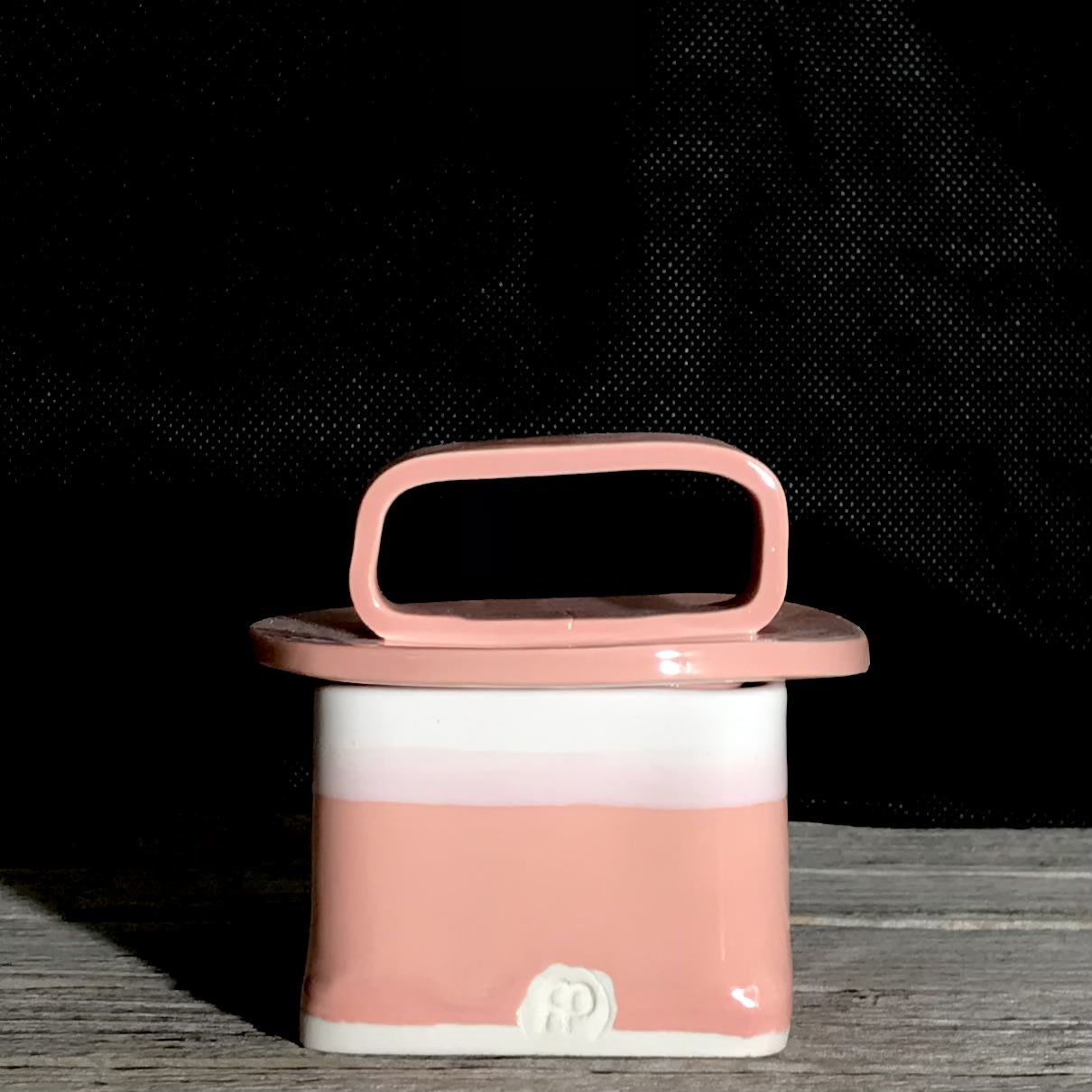 Richard Pomeroy, Salt Box, 2022