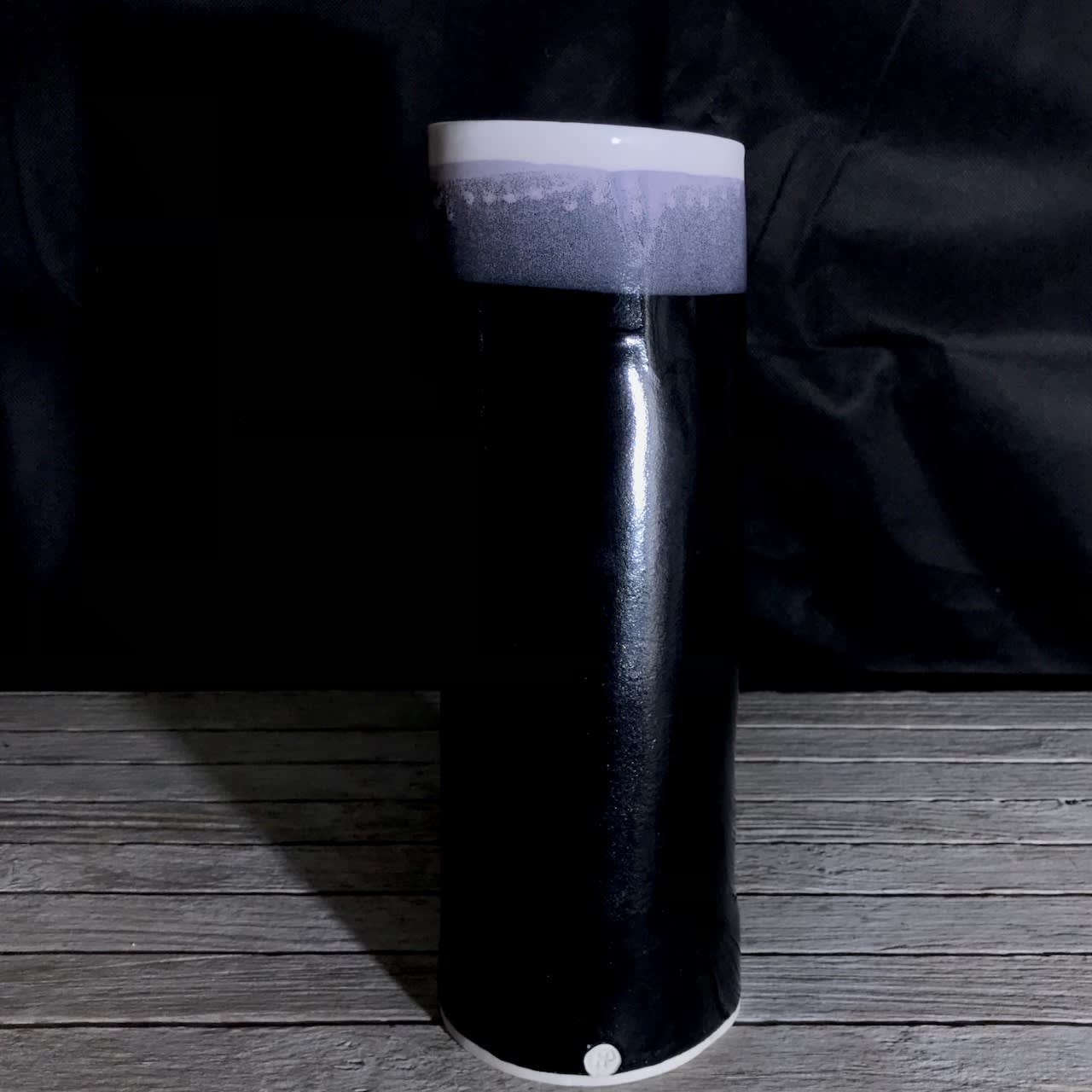 Richard Pomeroy, Tall Vase Black, 2022