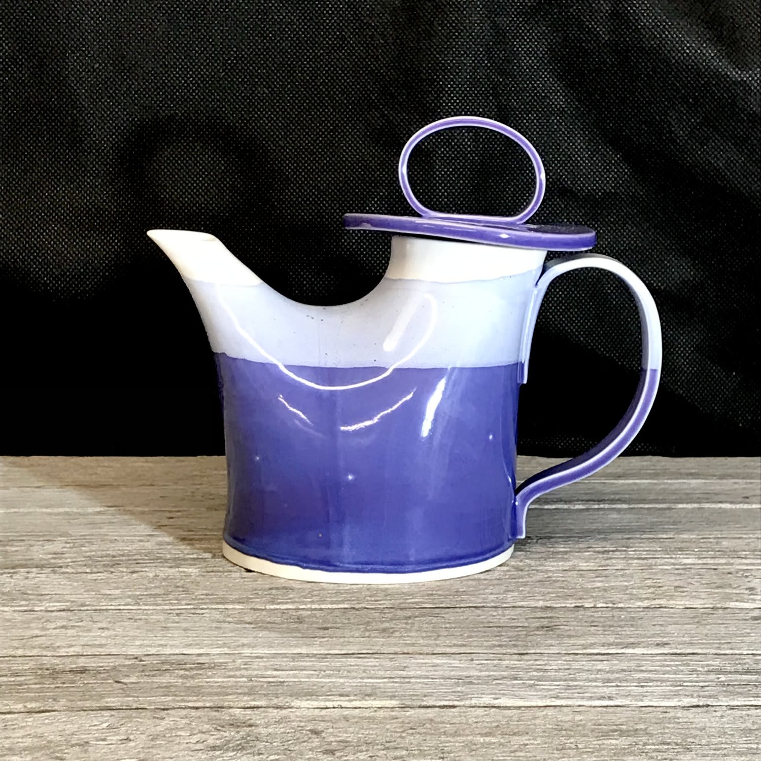 Richard Pomeroy, Small Tea Pot, 2022