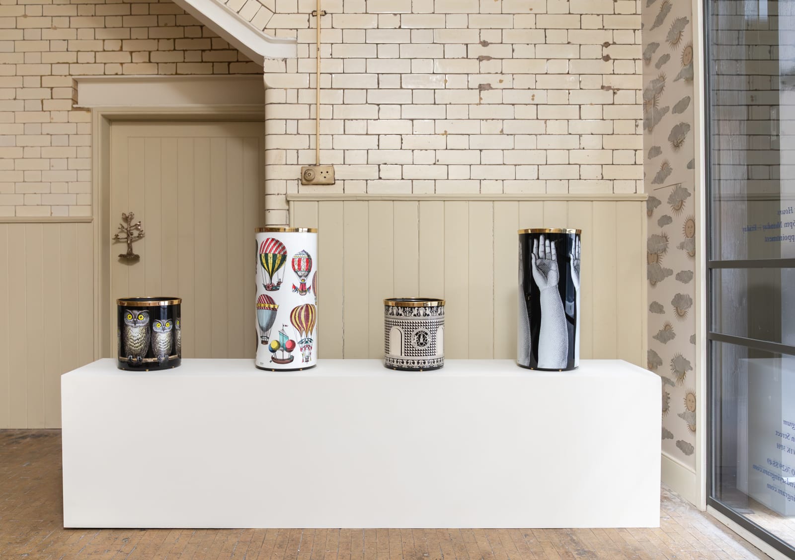 Fornasetti, Umbrella stand Mani, 1950s re-edition