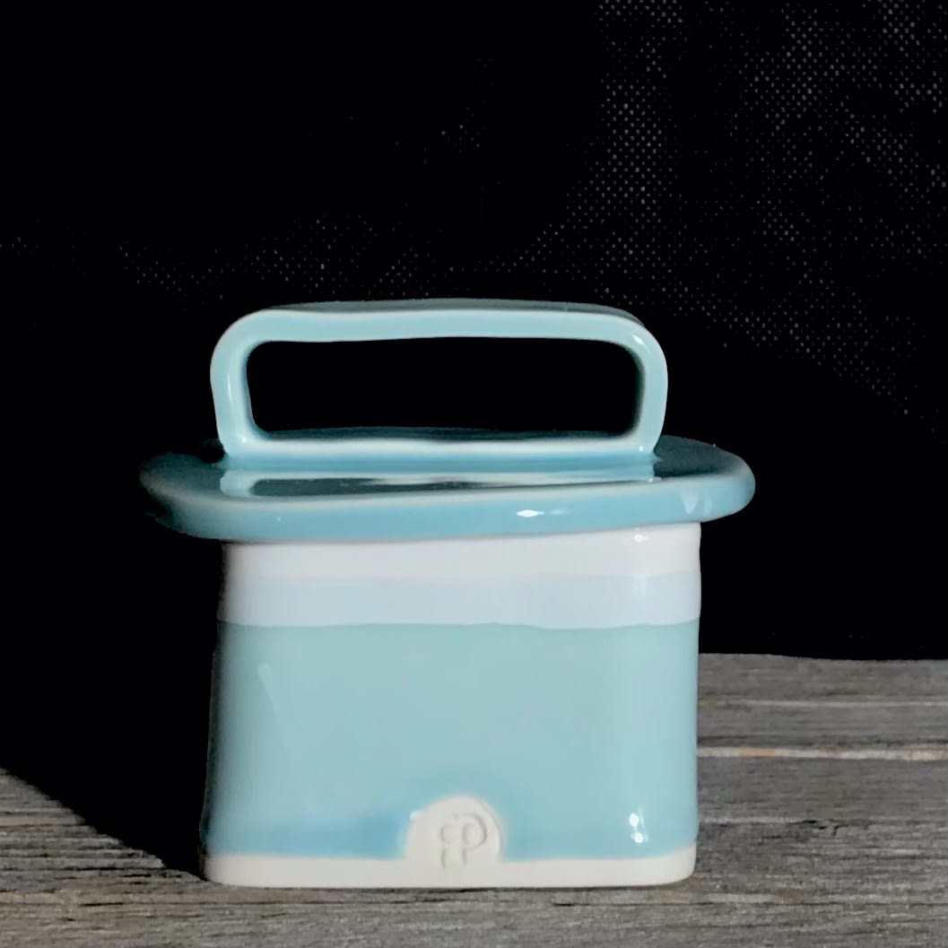 Richard Pomeroy, Salt Box, 2022