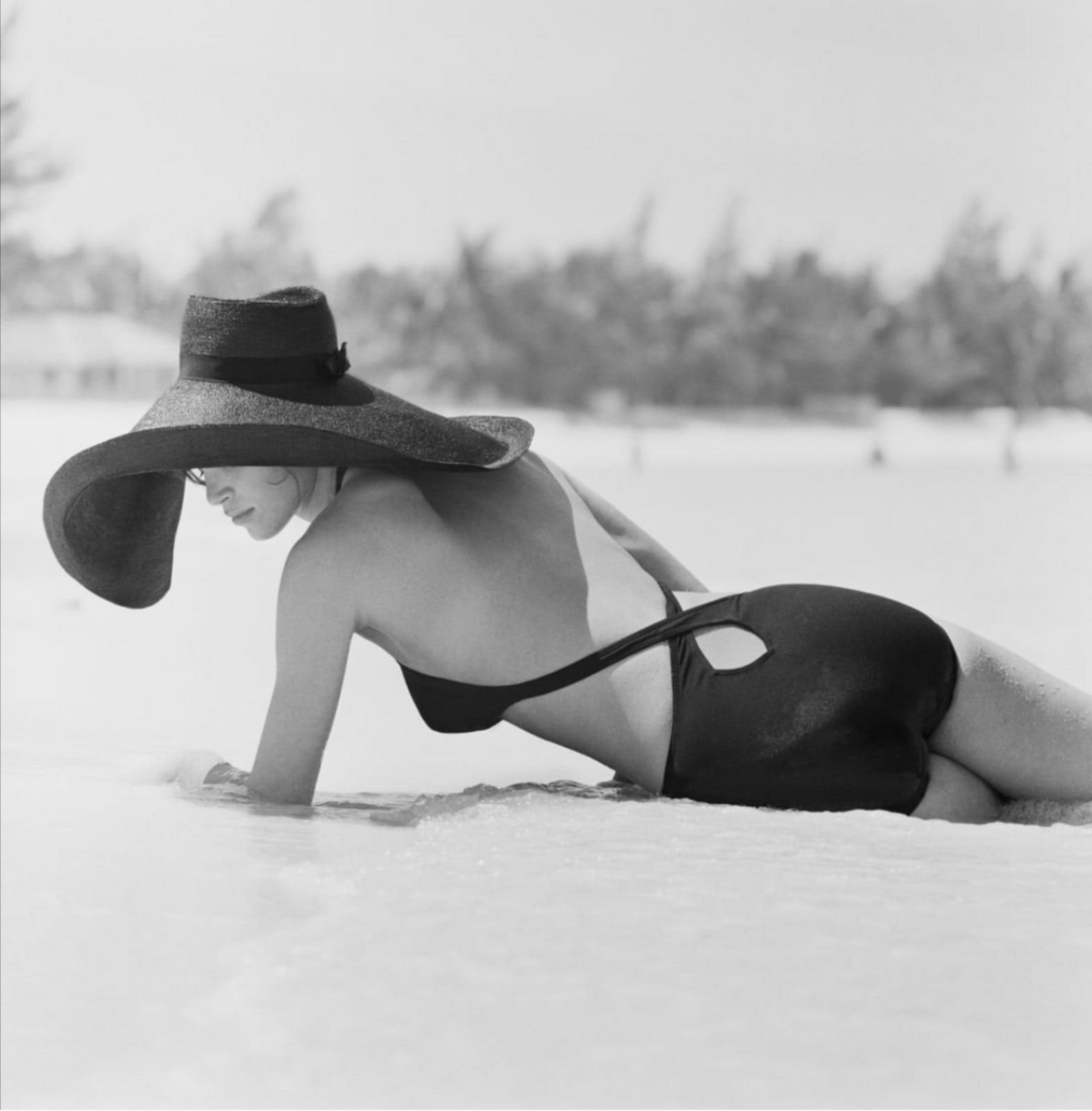 Patrick Lichfield, Ann Turkel, Nassau, 1970
