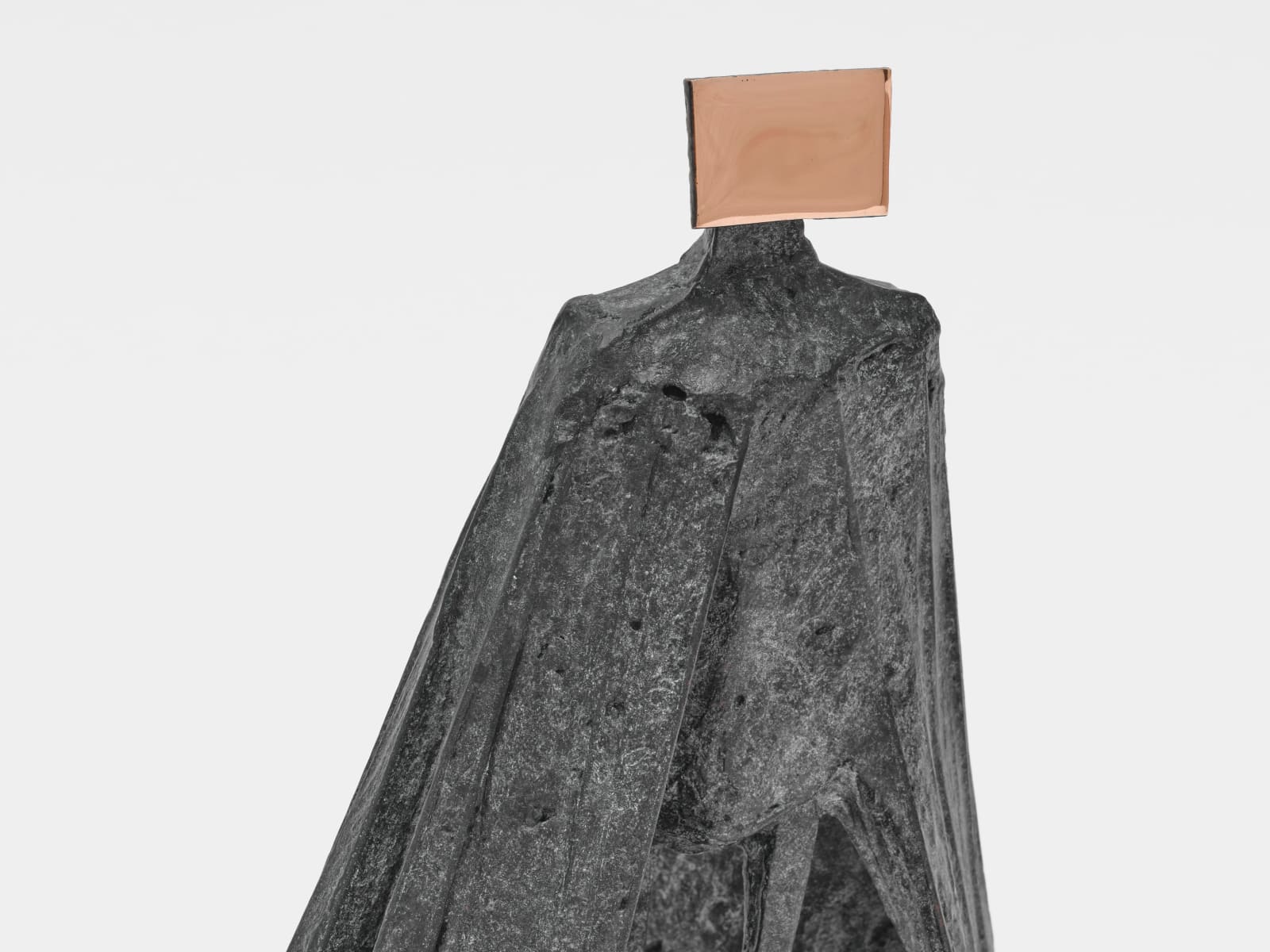 Lynn Chadwick, Cloaked Figure IV, 1977