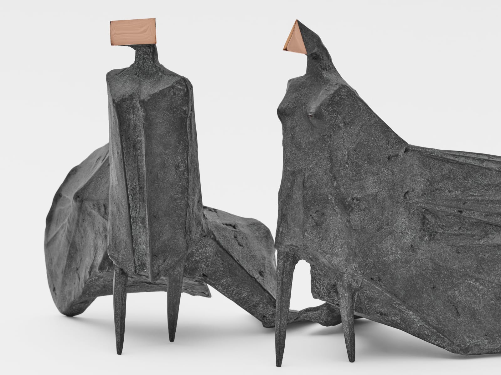 Lynn Chadwick, Walking Cloaked Figures I (2), 1978