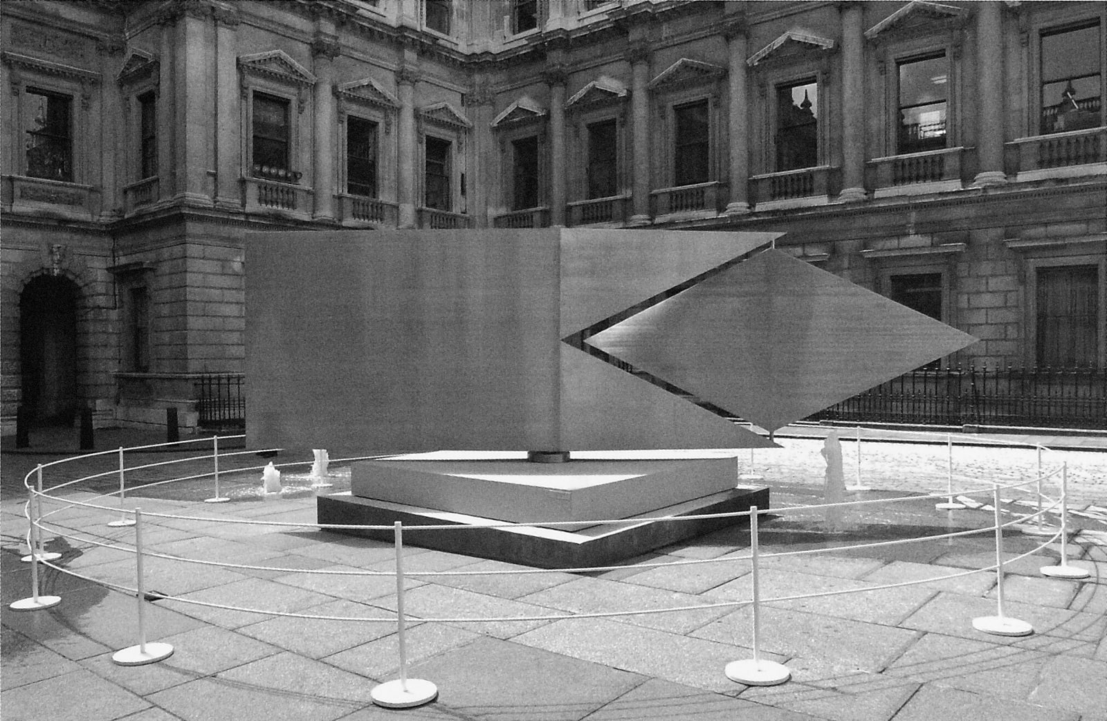 Lynn Chadwick, Ace of Diamonds III, 1986 - 1996