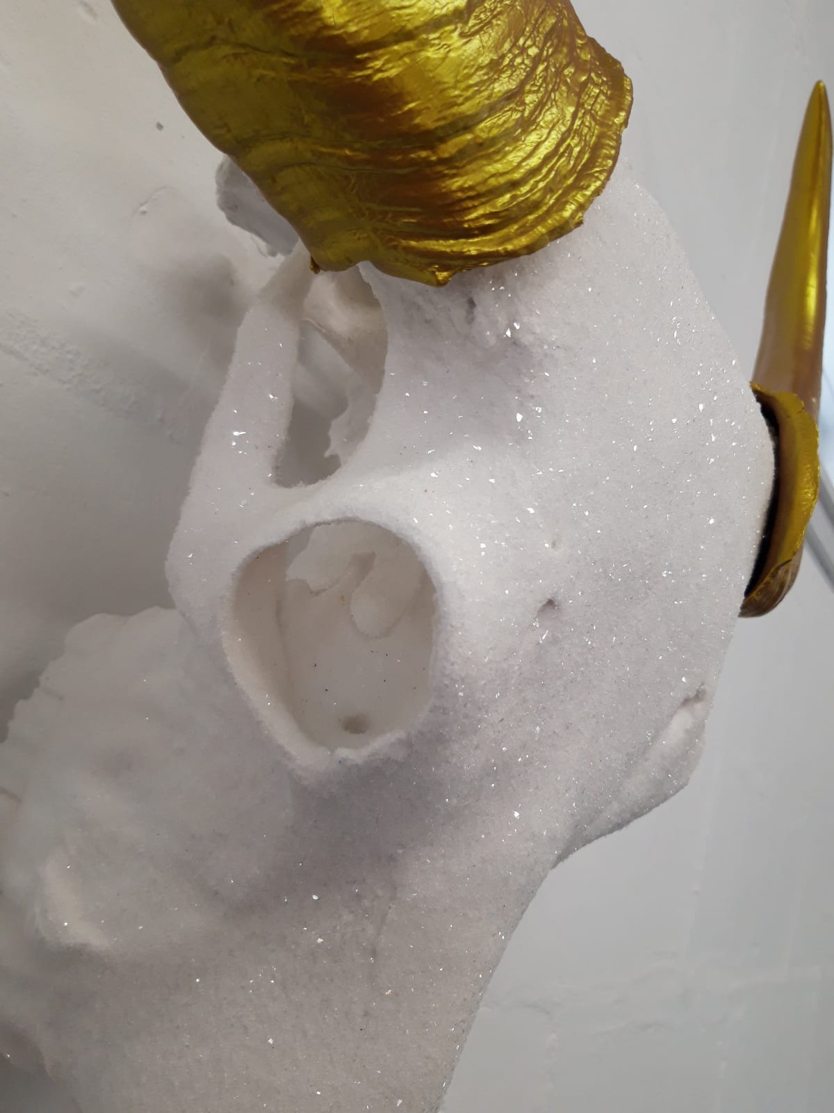 ANGELA MORRIS-WINMILL, WHITE DIAMOND DUST WITH FLORENTINE GOLD HORNS