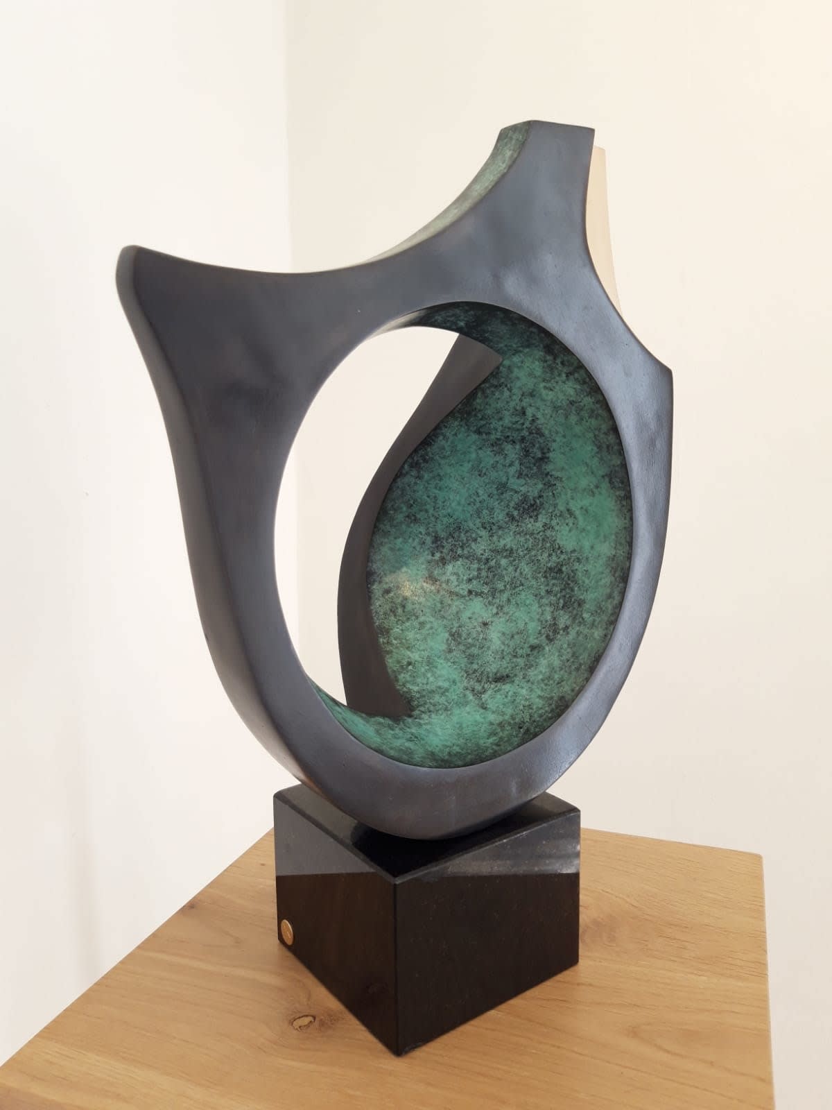 DAVID SPRAKES, CUT AWAY WITH GREEN HOLLOW