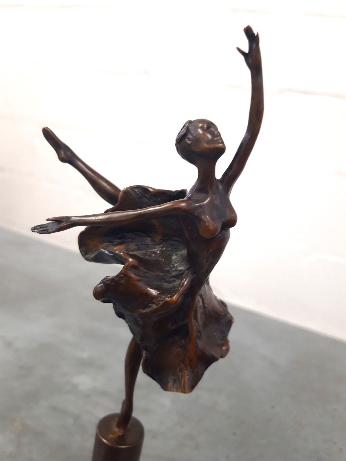 TOM MERRIFIELD, ALINA MINIATURE (SMALL)