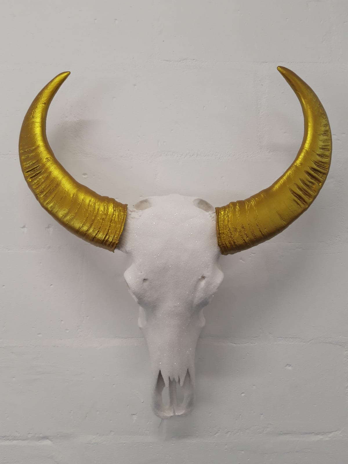 ANGELA MORRIS-WINMILL, WHITE DIAMOND DUST WITH FLORENTINE GOLD HORNS