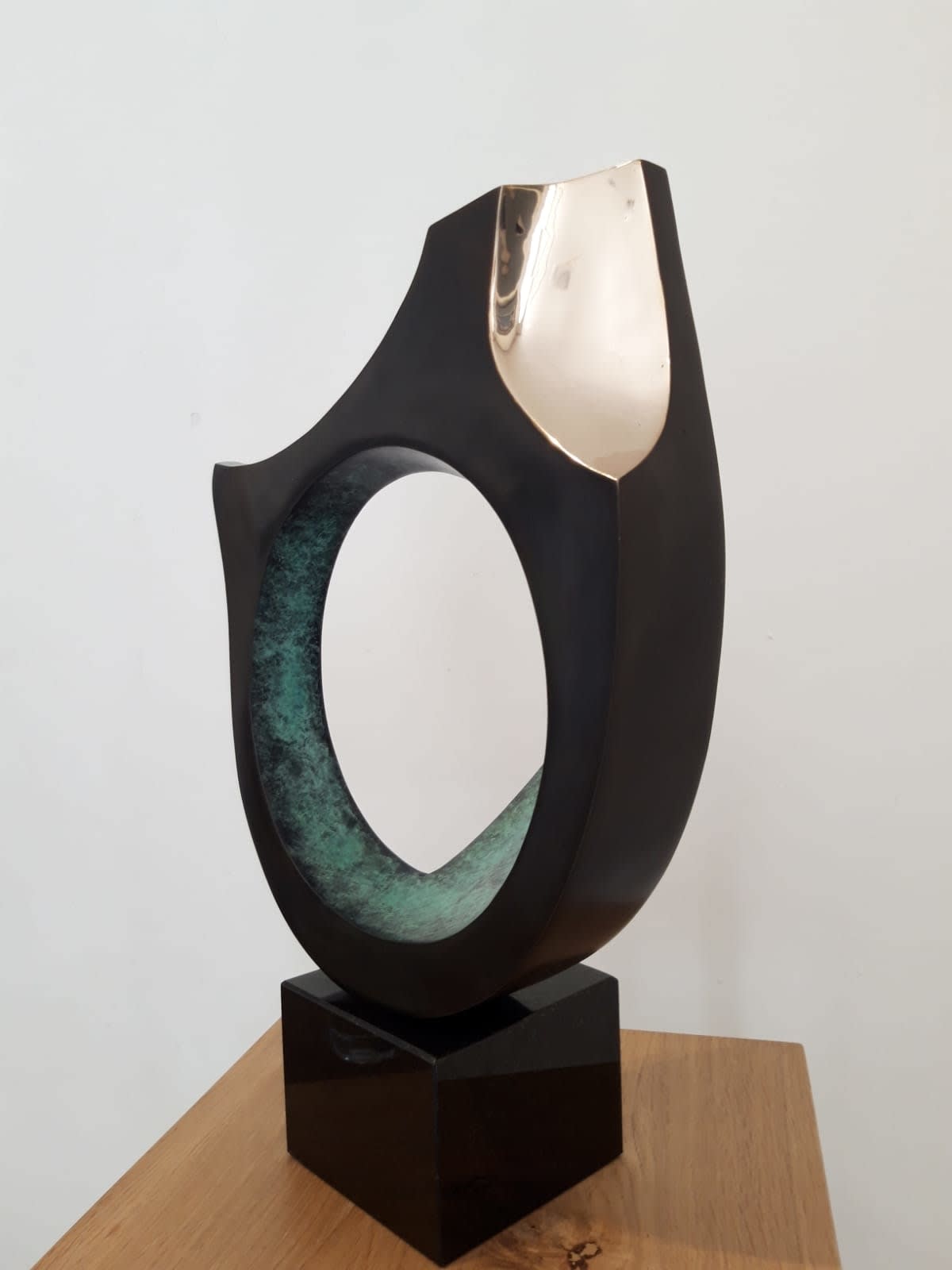 DAVID SPRAKES, CUT AWAY WITH GREEN HOLLOW
