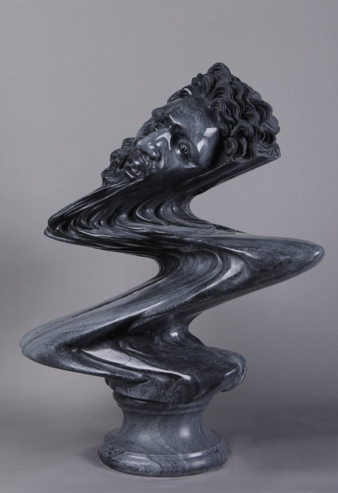 Léo Caillard, Wave Stone #1