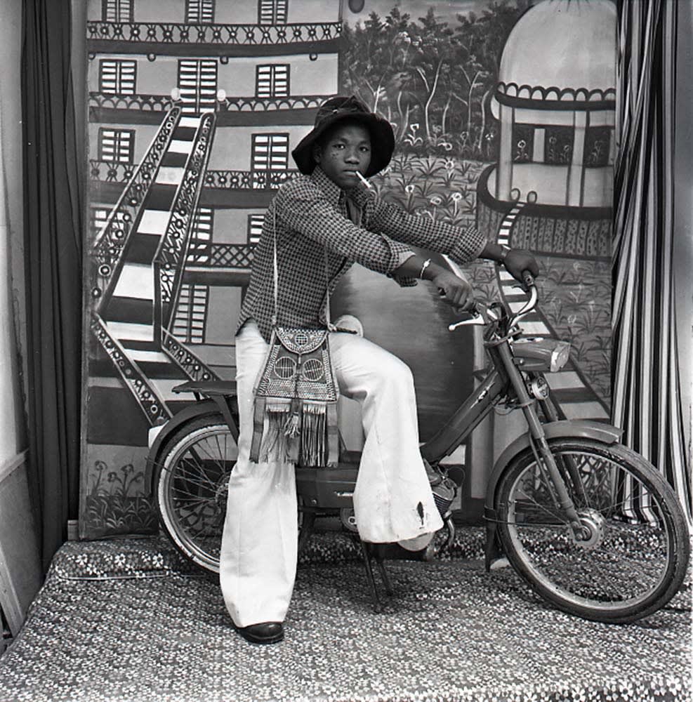 Malick Sidibé, Avec ma mobylette, 1965