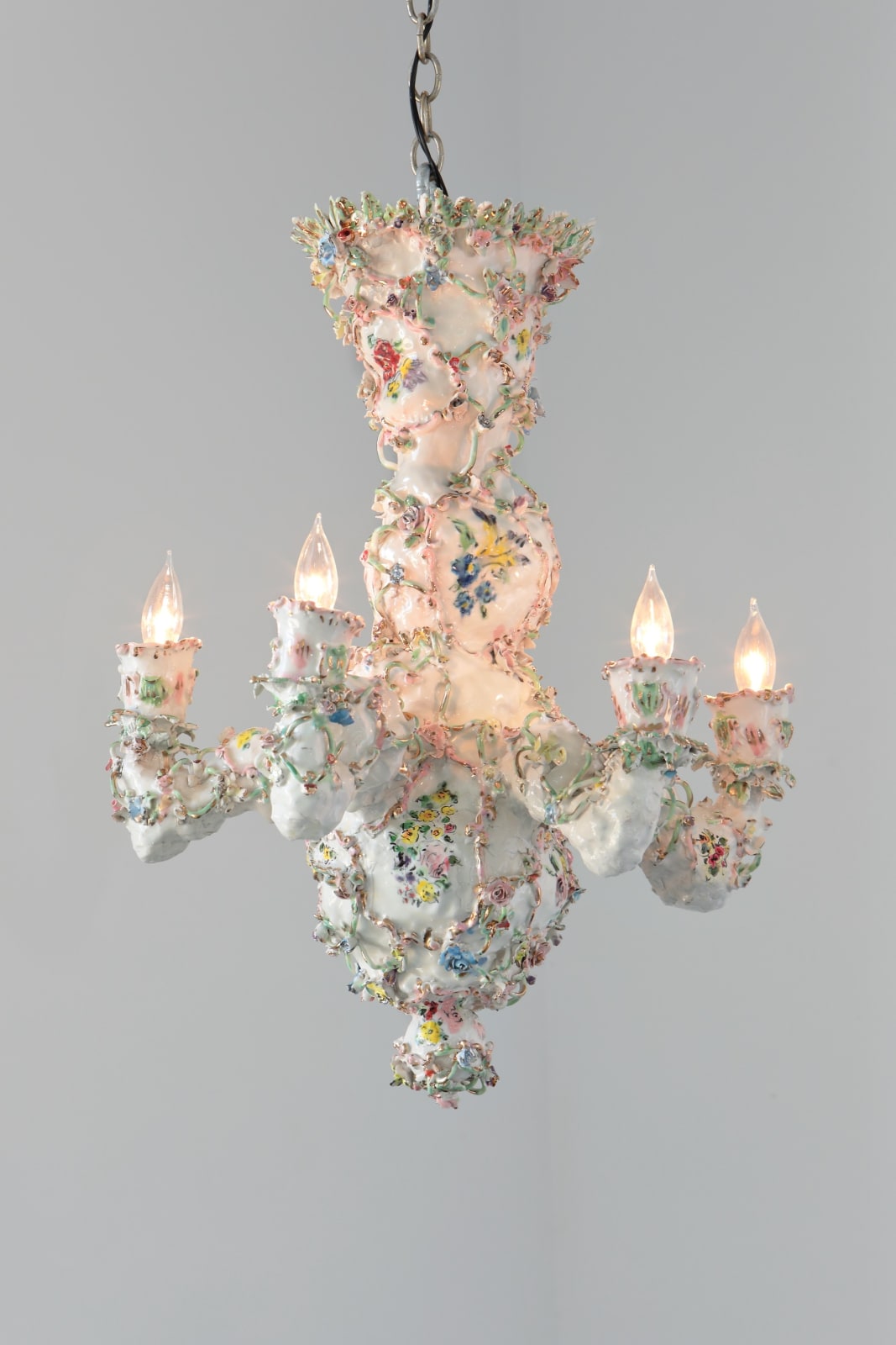 Francesca DiMattio, Rococo chandelier, 2025