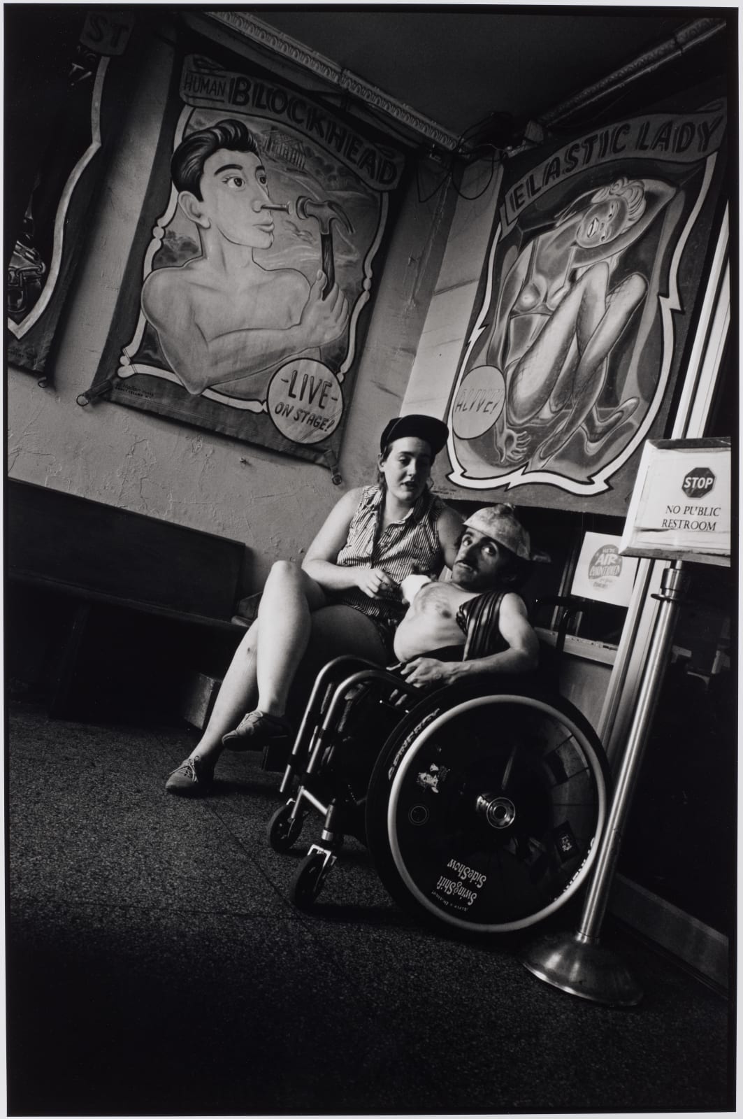 Mal Fostock, Sideshow, 2016