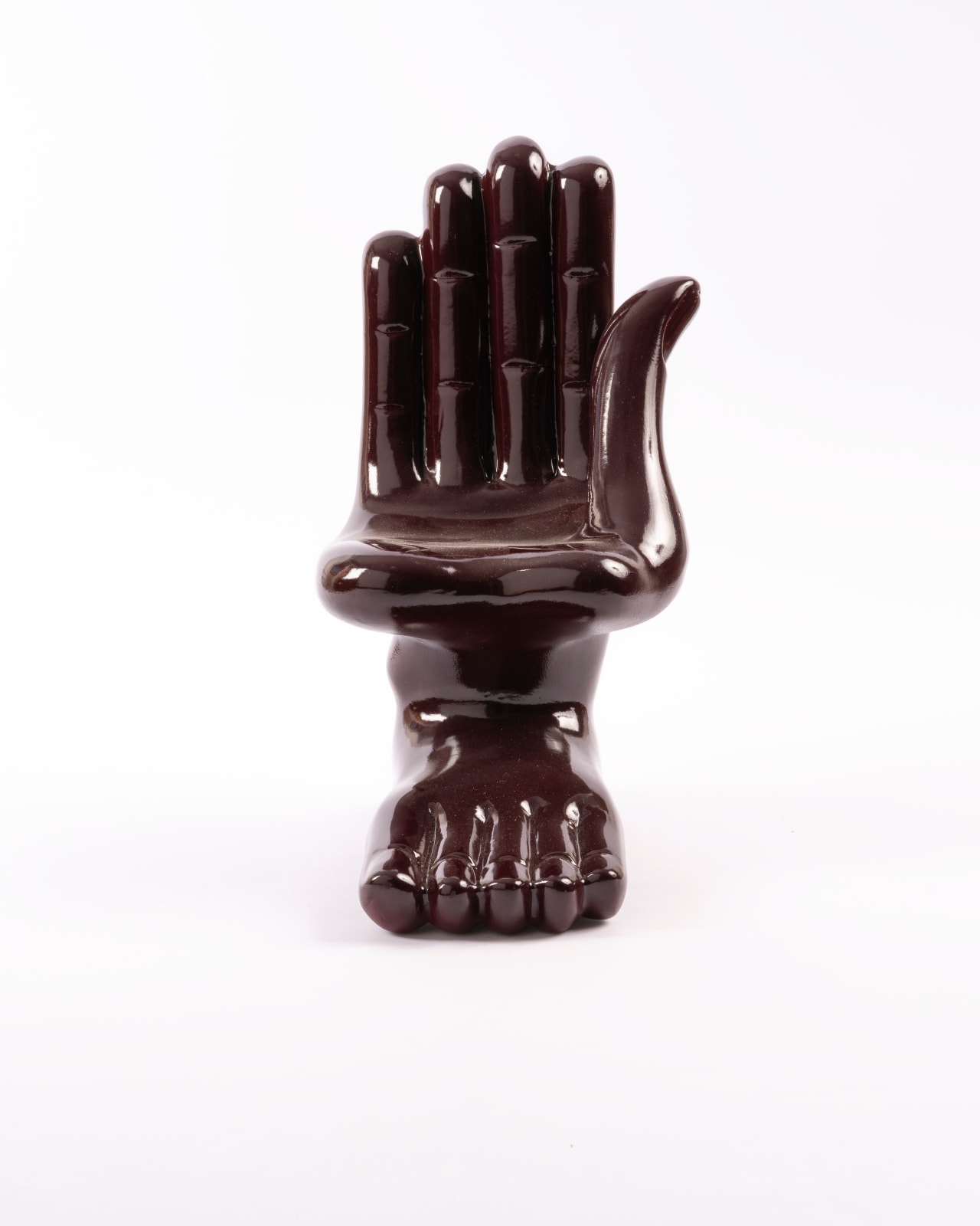 Pedro Friedeberg, Mano-pie (vino), 2014