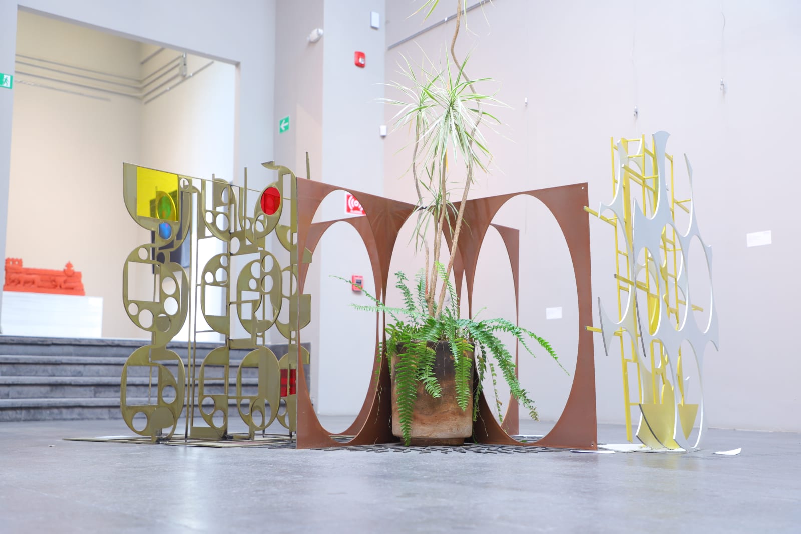 Alejandro Fournier, “La eternidad melancólica de los mundos posibles I, II, III”, 2023