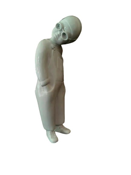 Sofía Crimen, "Clavado miniatura", 2023