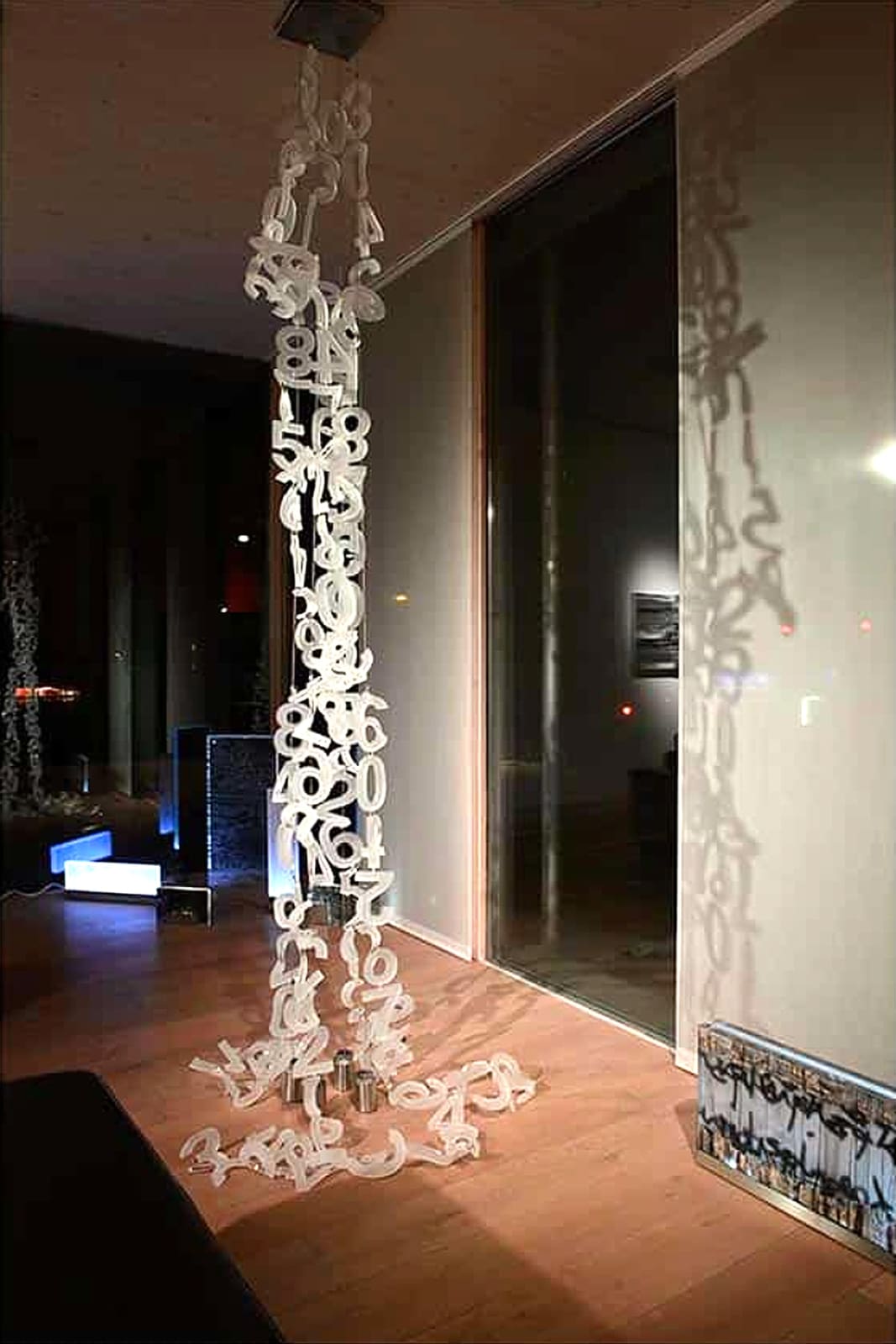 CLAUDIA MEYER, PENCHIFFRE, 2013