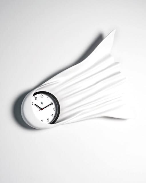 Daniel Arsham, Falling Clock, 2021