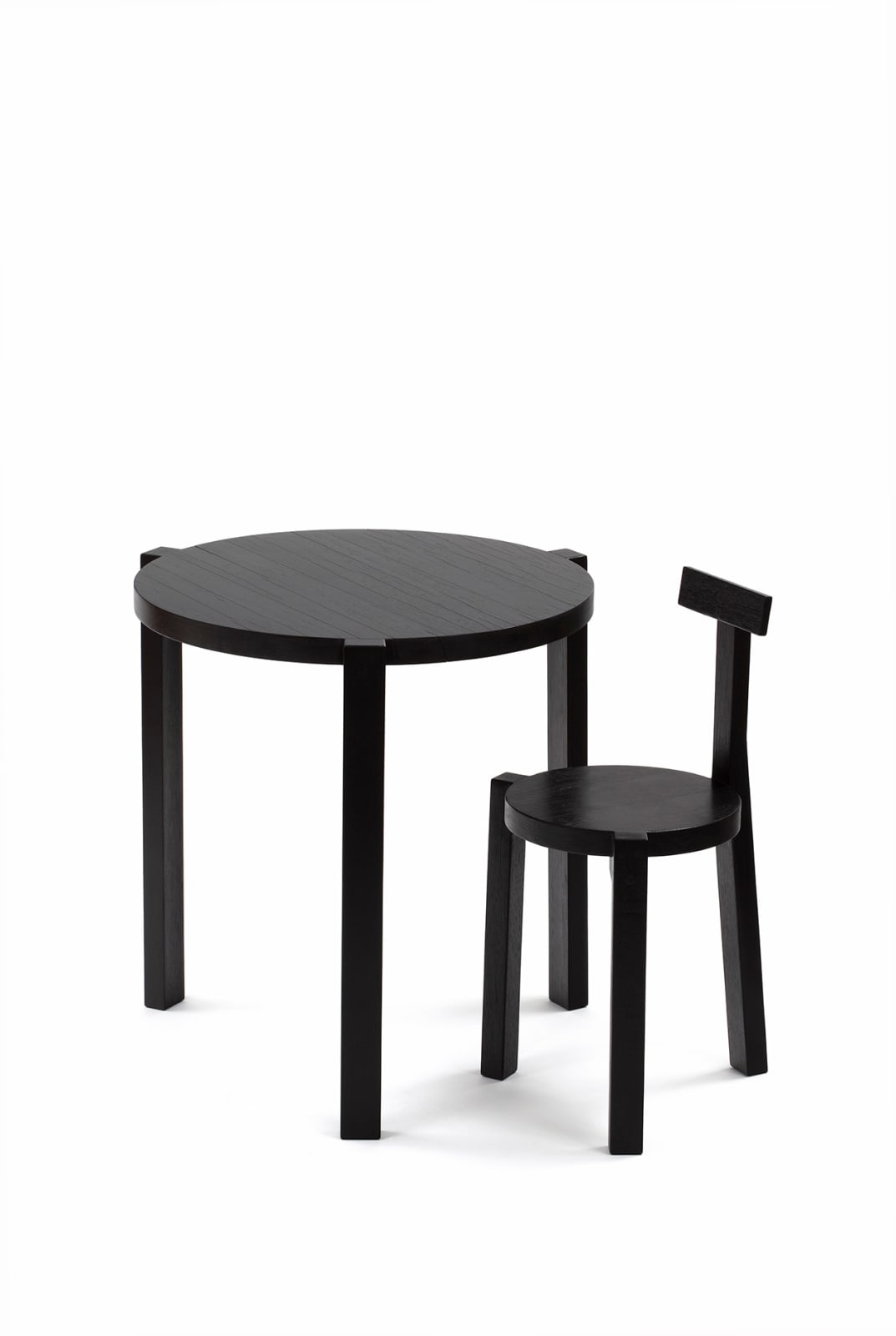 Lina Bo Bardi, Marcelo Ferraz e Marcelo Suzuki, Mesa Girafa Carbonizada, 1986 / 2021