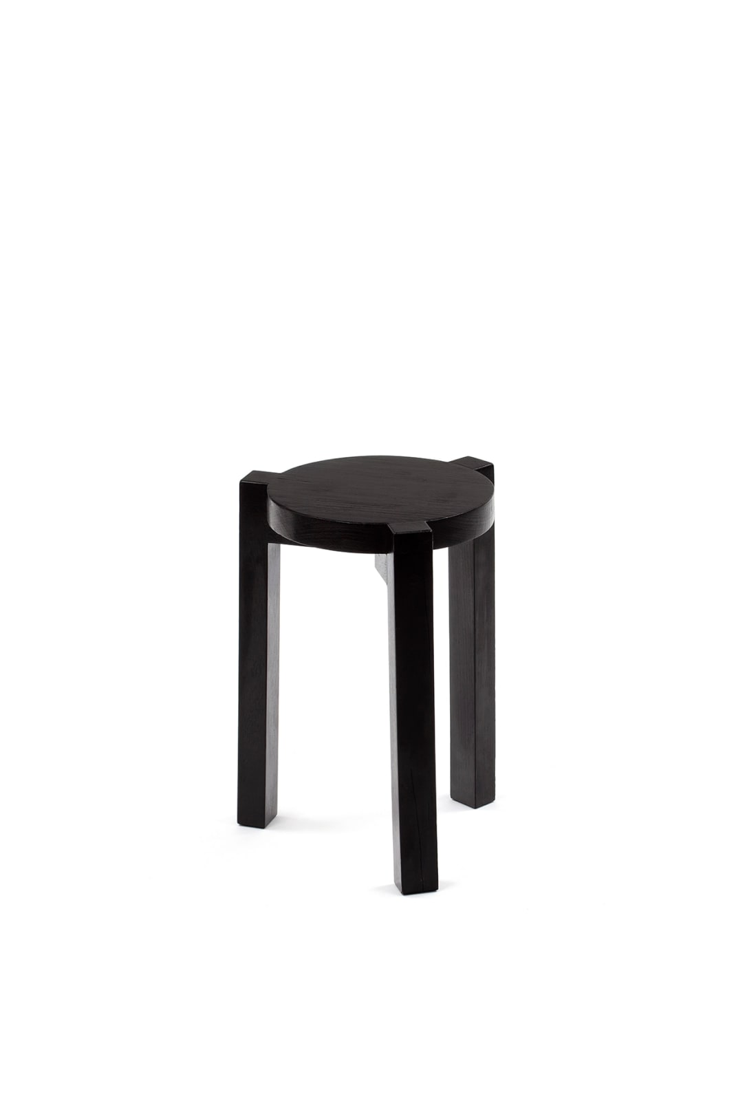 Lina Bo Bardi, Marcelo Ferraz e Marcelo Suzuki, Banco Girafa Carbonizado, 1986 / 2021