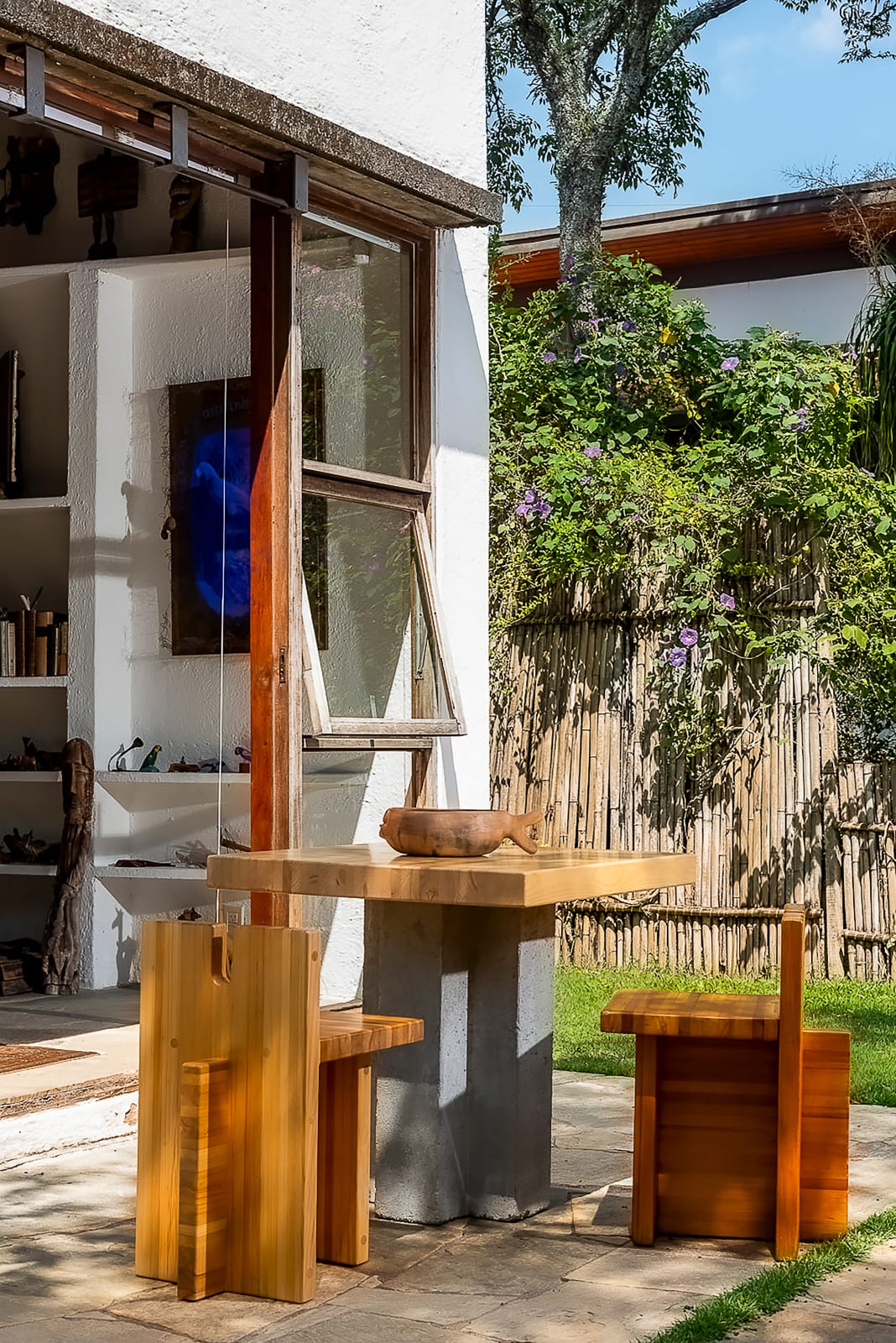 Lina Bo Bardi, Cadeira SESC Pompeia, 1982 / 2023