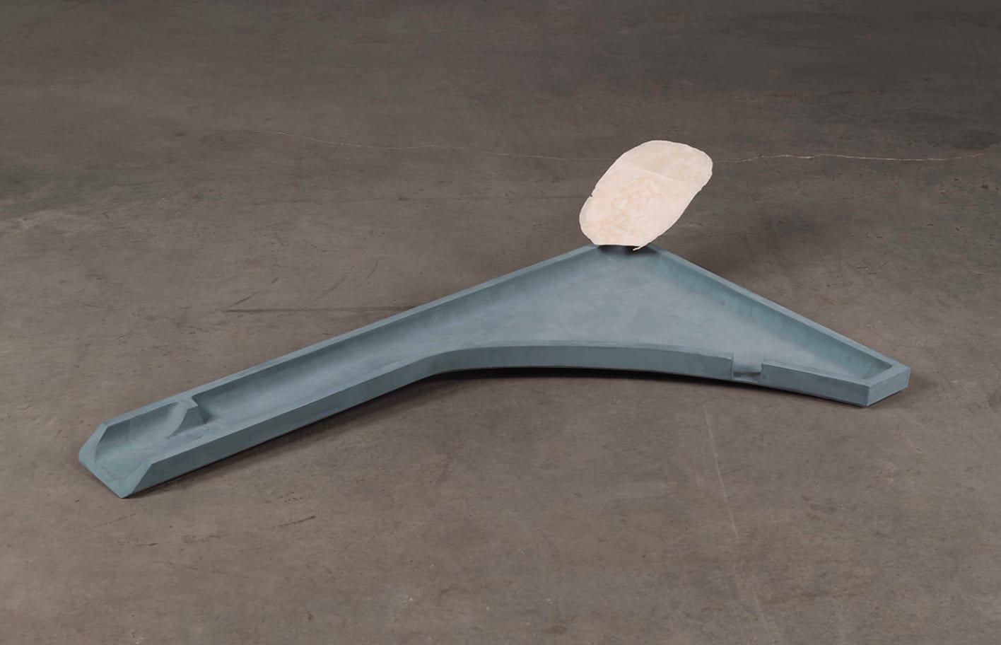 Stella Zhong, Bent Oob. A gliding crêpe on unnamed arc, 2020