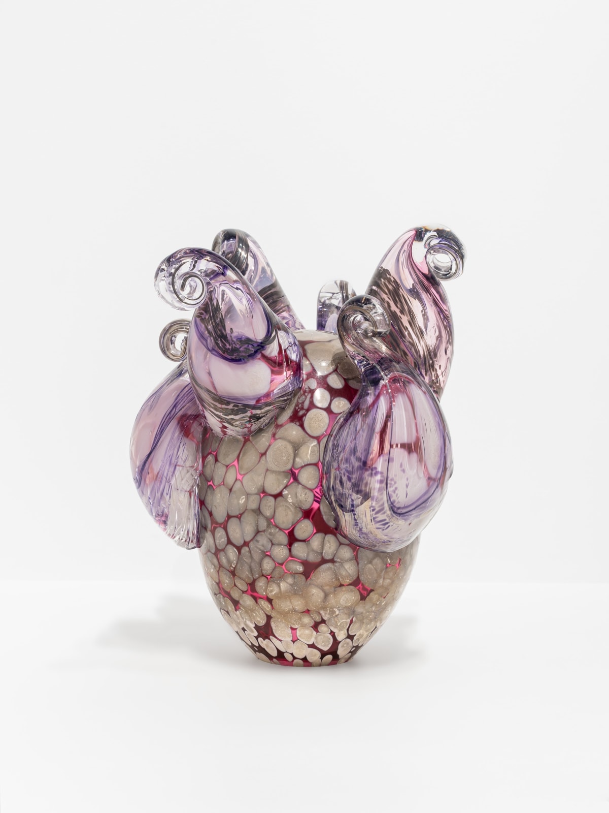 Kelly Akashi, Curled lifeform, 2018