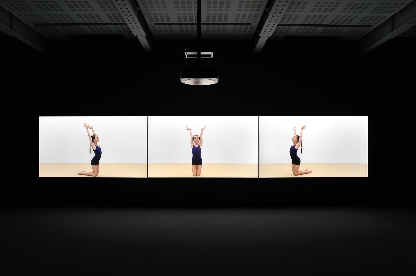 Rineke Dijkstra The Gymschool, St. Petersburg, 2014