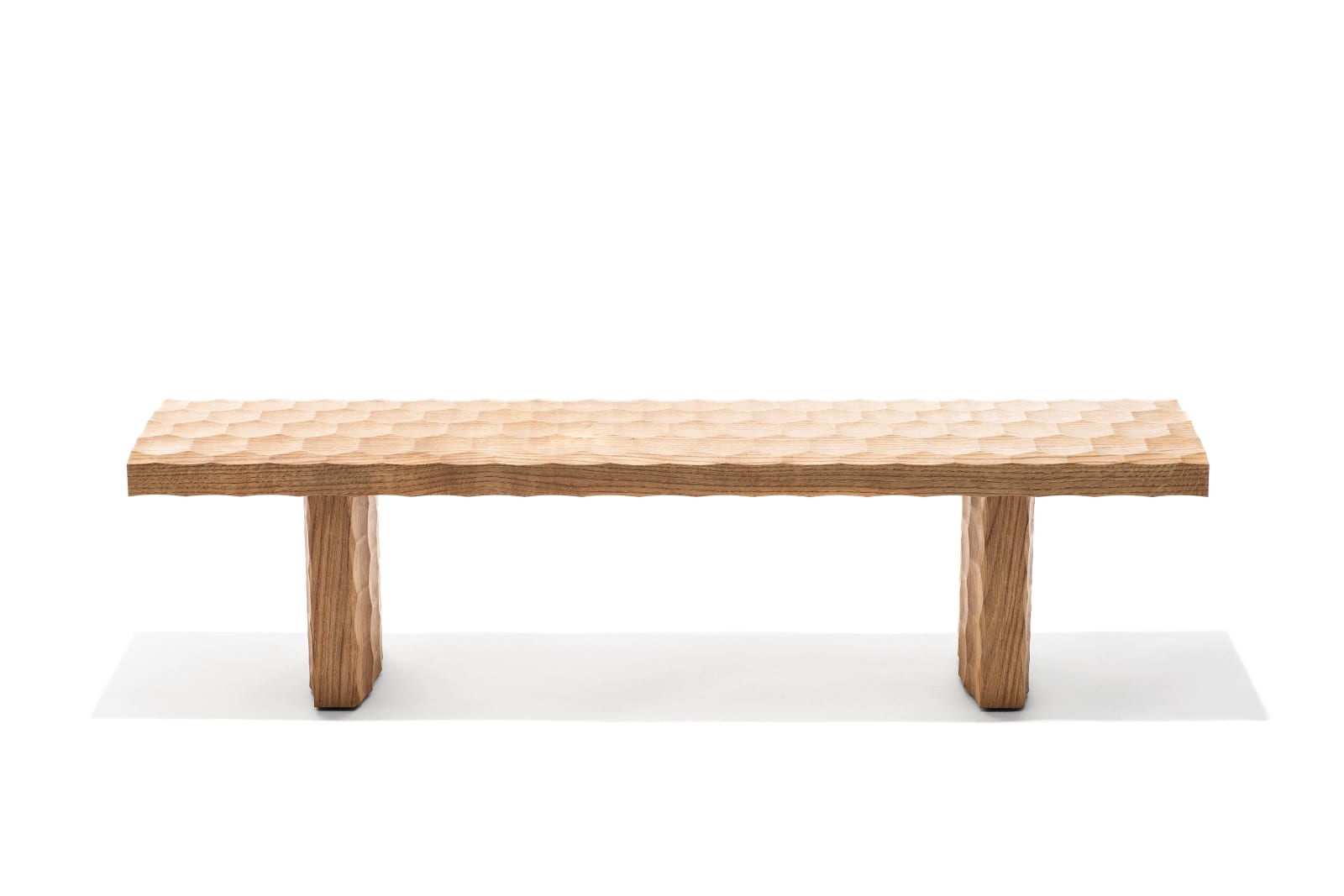 Rasmus Fenhann, Hyomen Bench, 2017