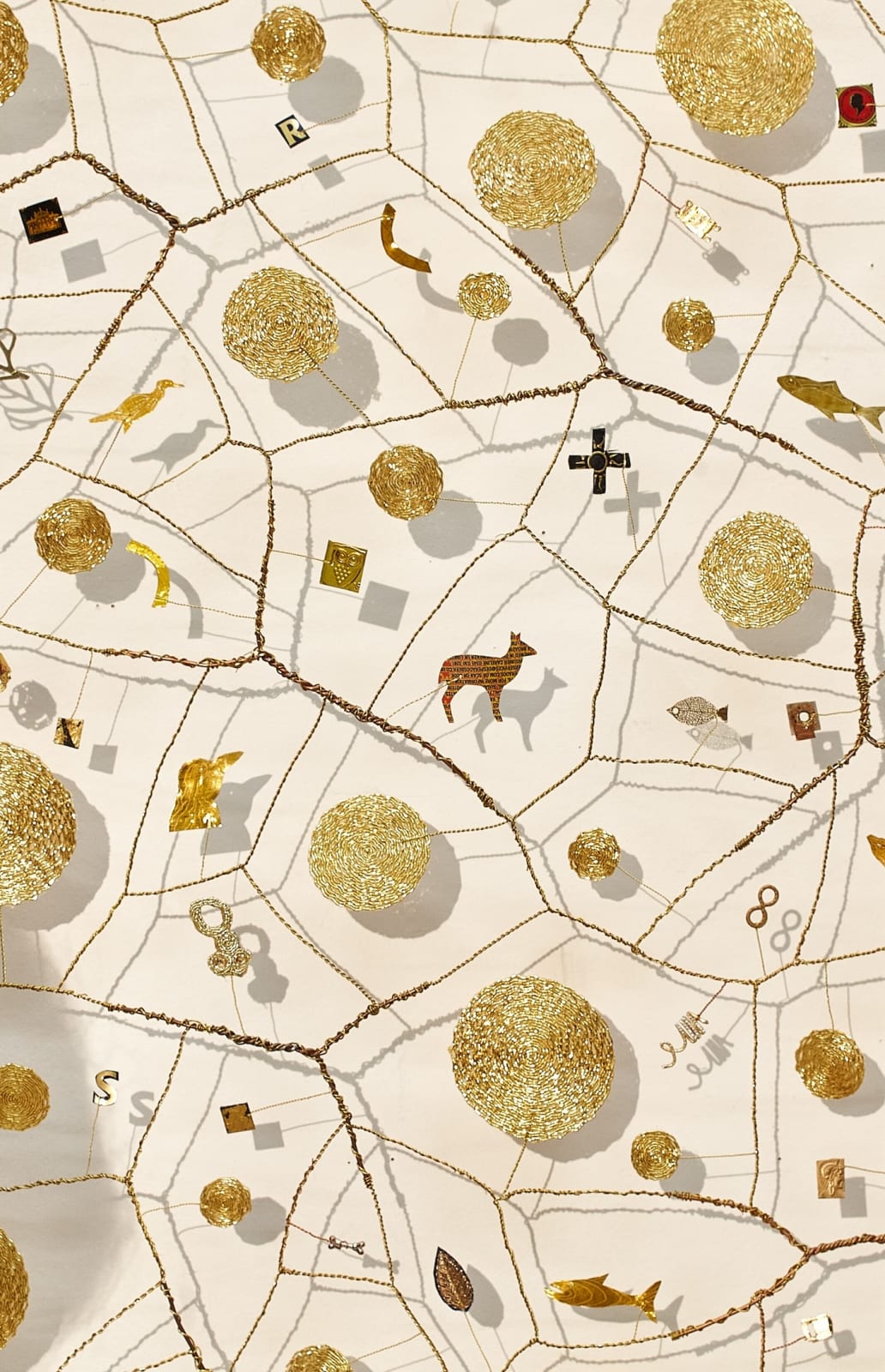 Gjertrud Hals, Golden (commission), 2025