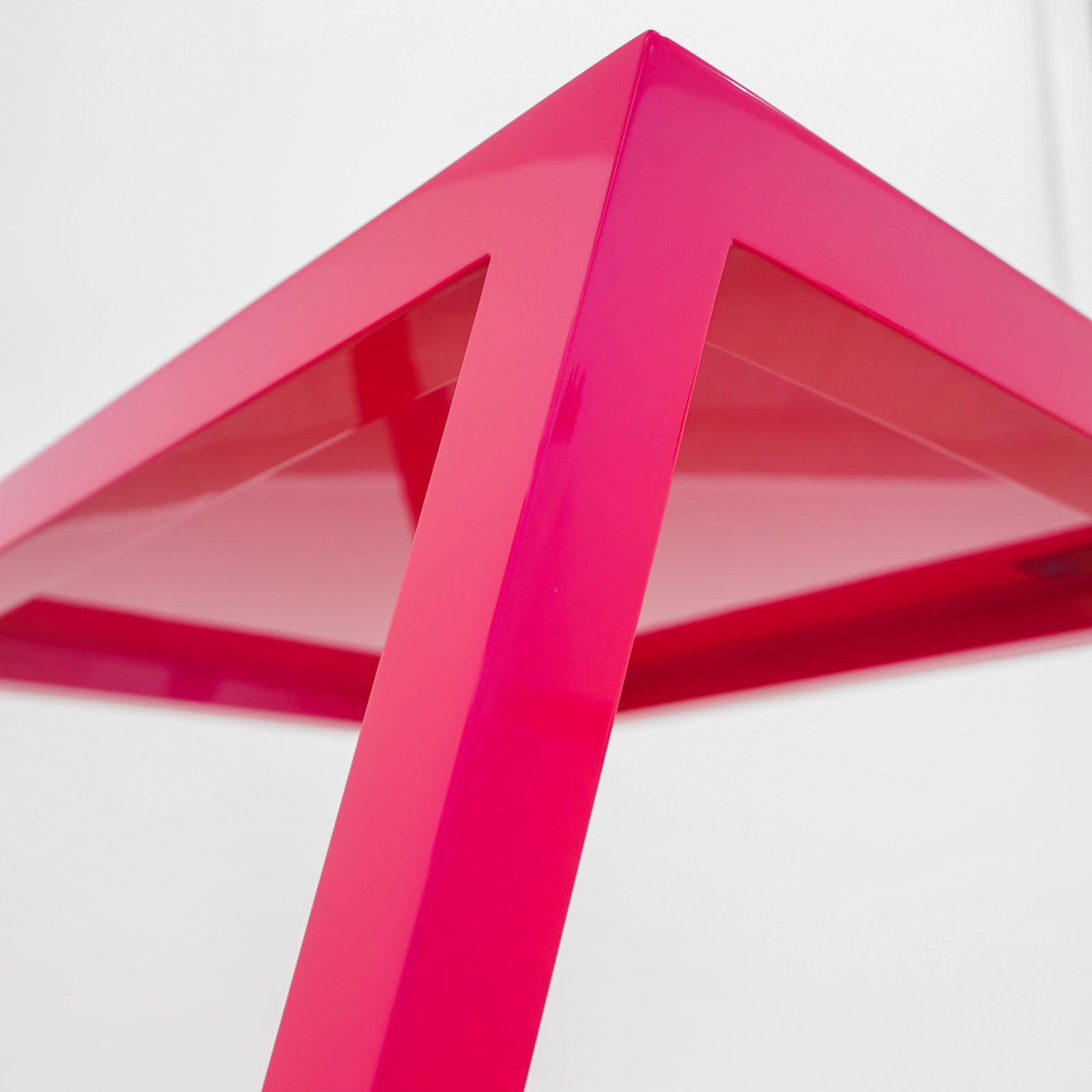 Rafael Barrios, Mesa/Table MP05 (Rojo Opalo), 2017