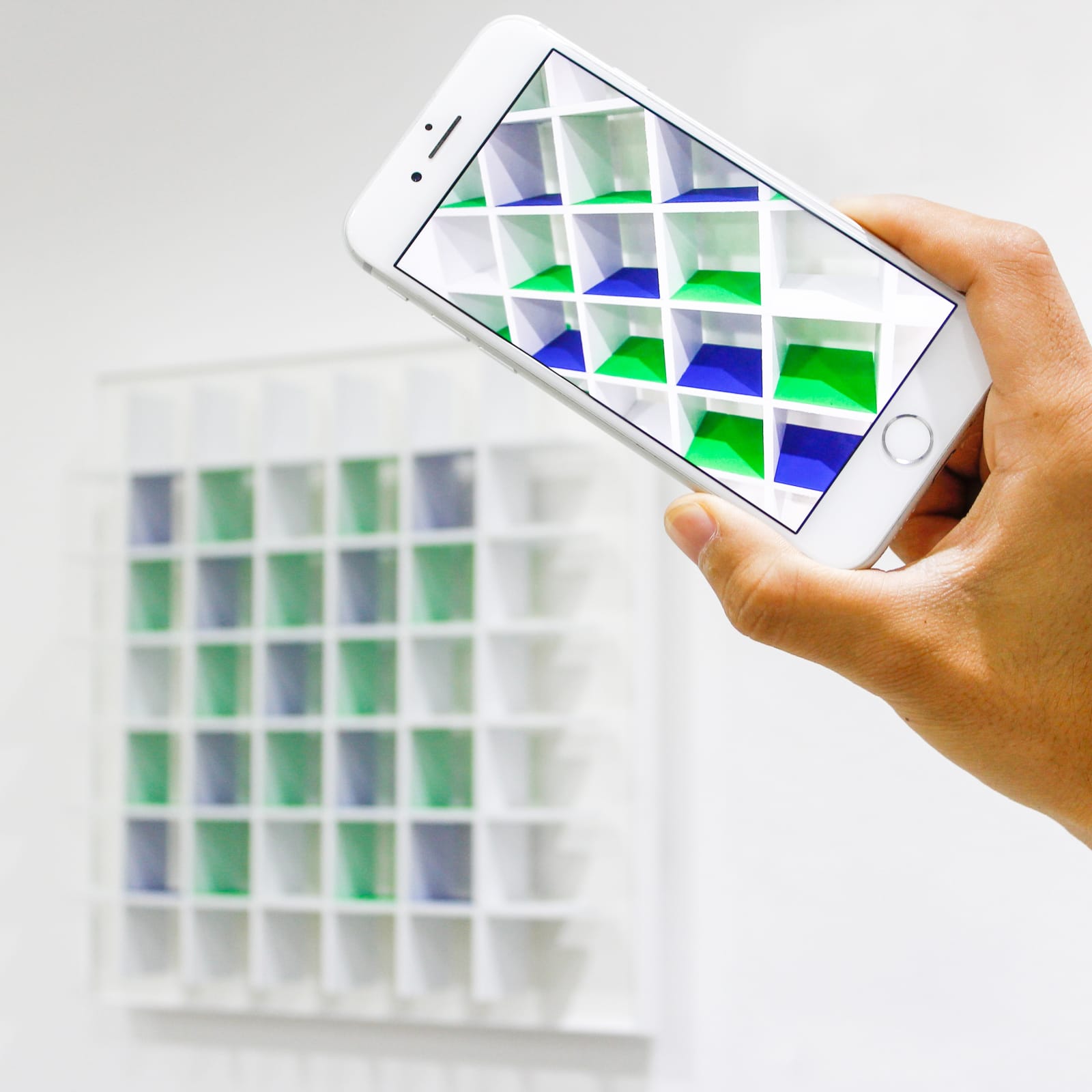 Luis Tomasello, Atmosphere Chromoplastique C, 2012