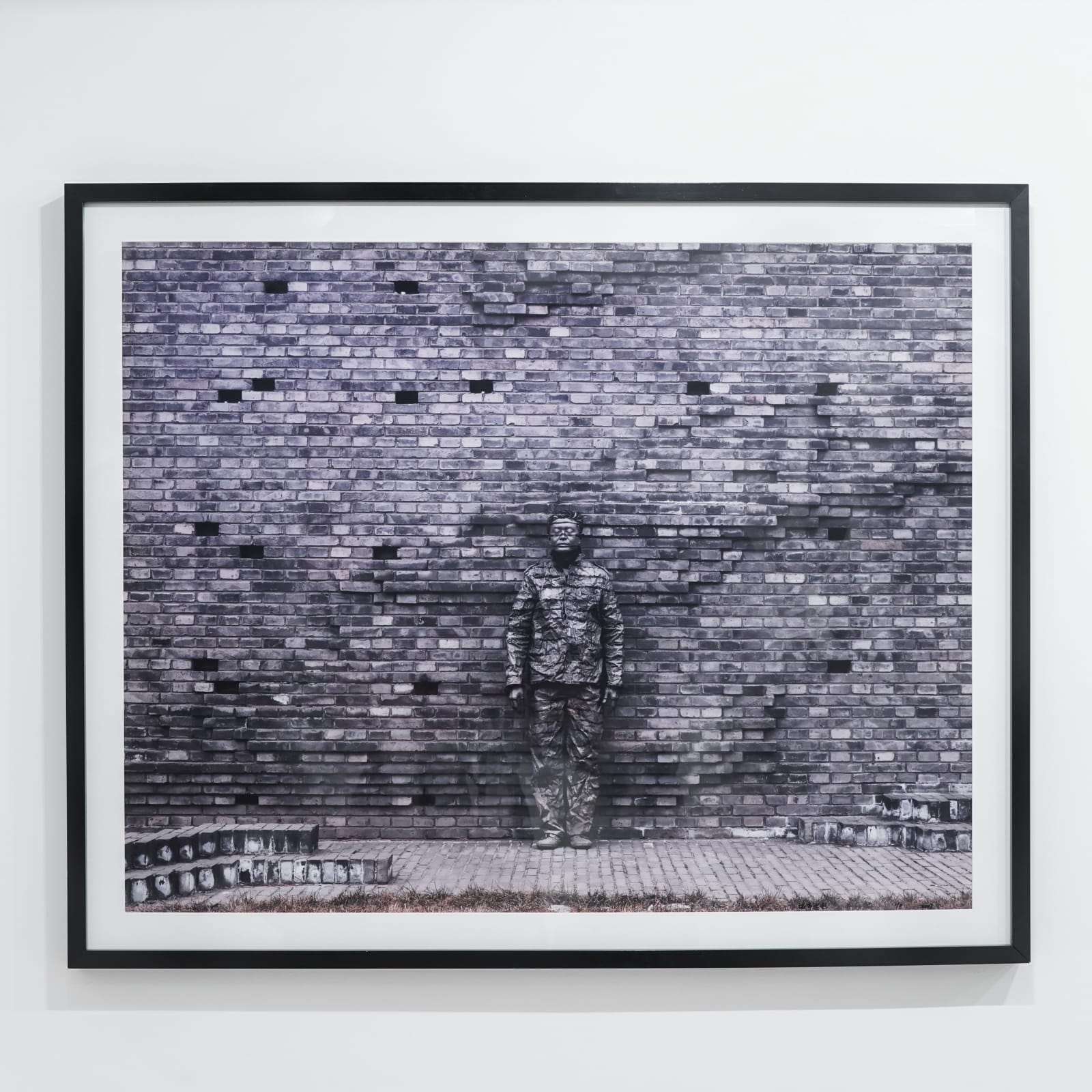 Liu Bolin, Grays Opening Ceremony, 2006