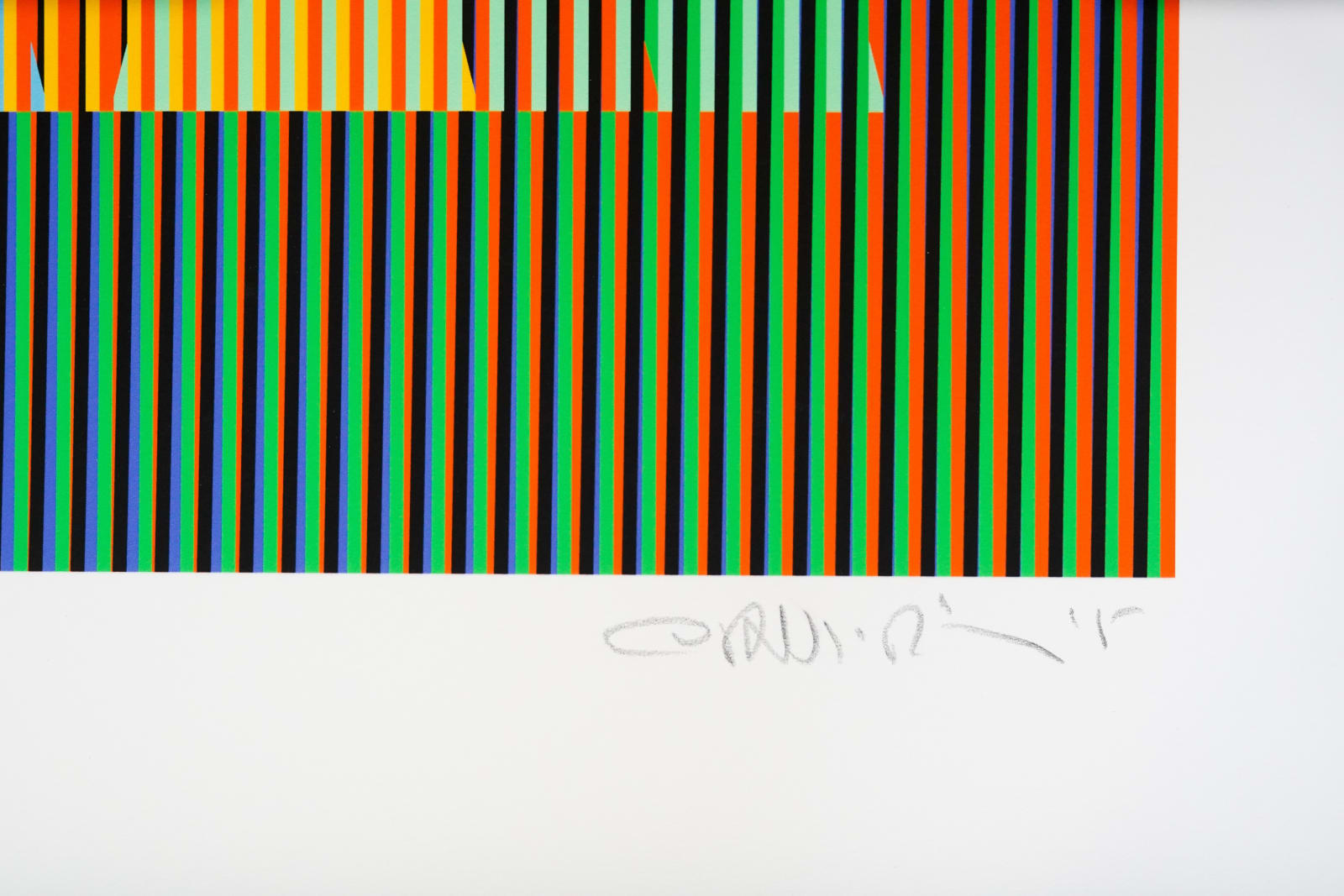 Carlos Cruz-Diez, Serie Cardíaca Triángulo 2, 2015