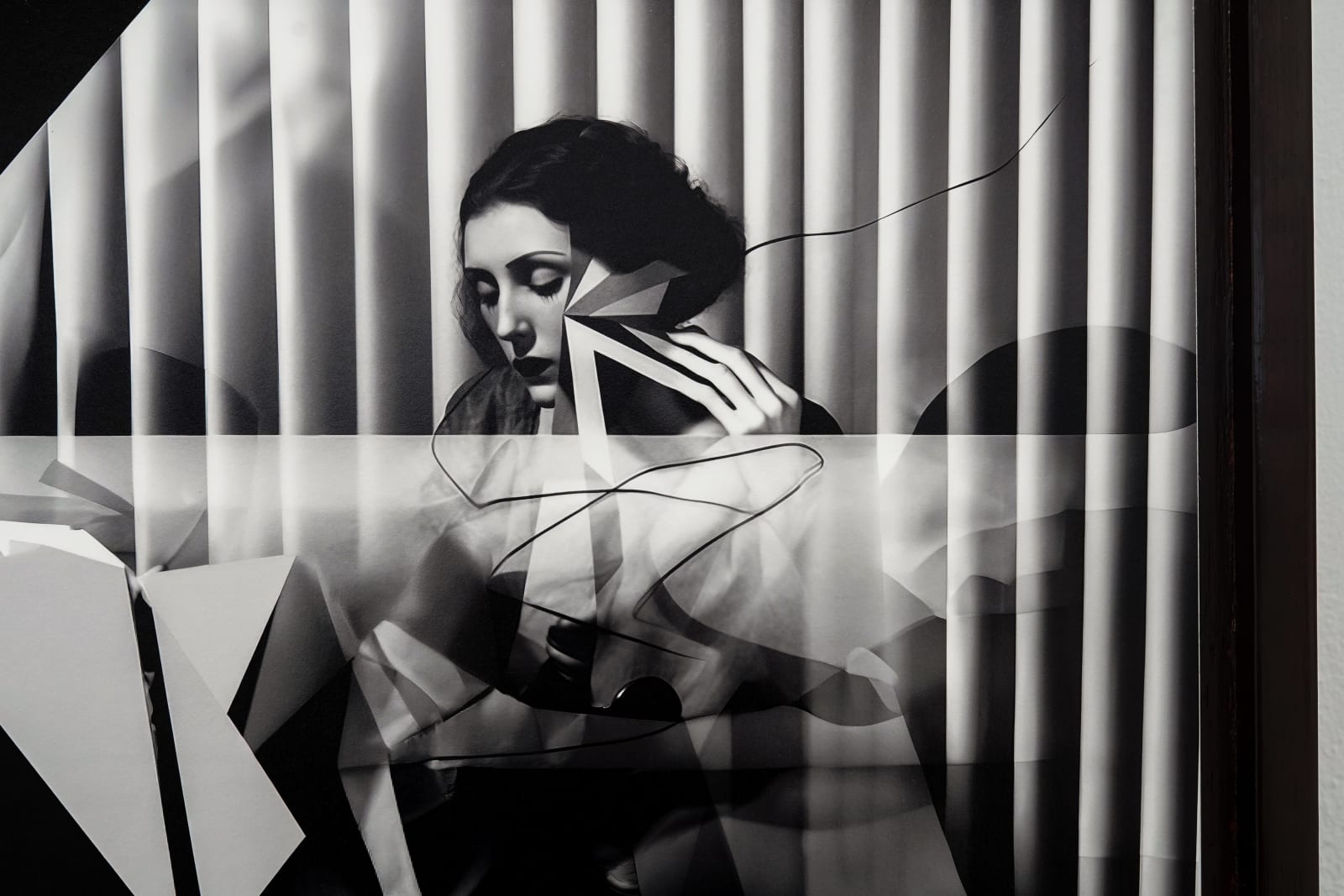 Boris Eldagsen, Talk to the Hand, 2023