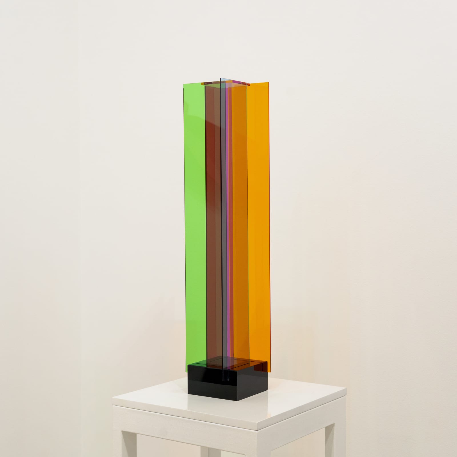 Carlos Cruz-Diez, Transchromie a 4 elementos, 2010