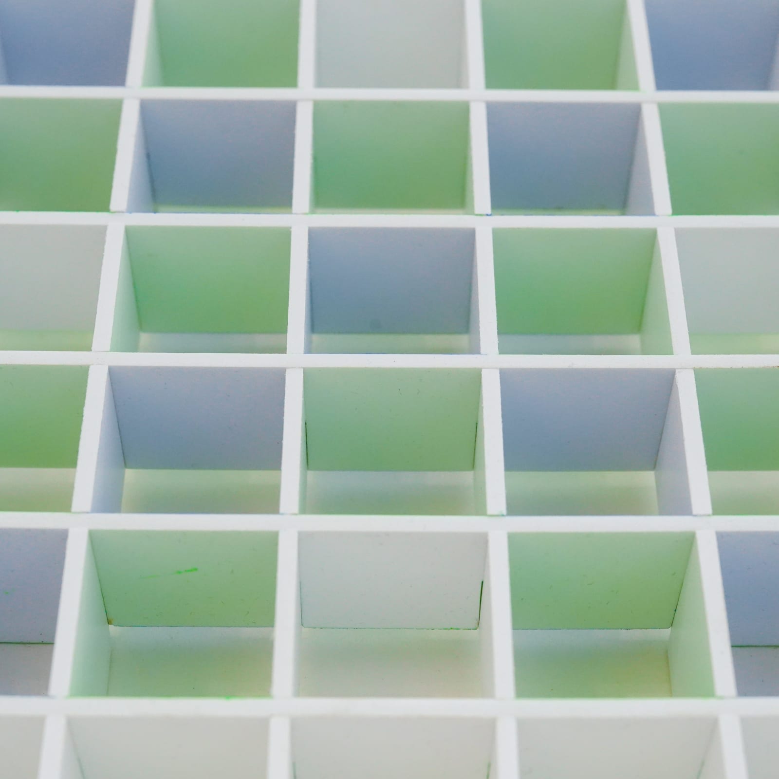 Luis Tomasello, Atmosphere Chromoplastique C, 2012