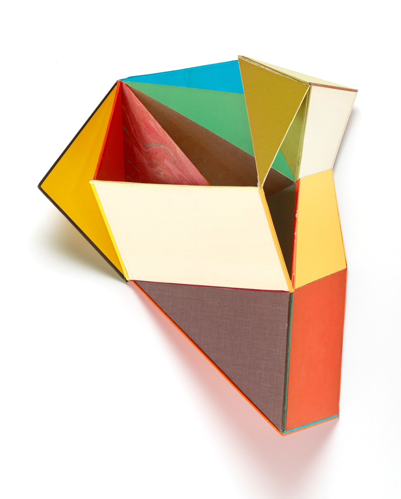 Conny Goelz Schmitt, Infolding, 2024