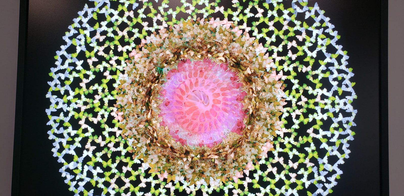 Annalù, Dreamcatcher LED Light Print Green Red 110cm