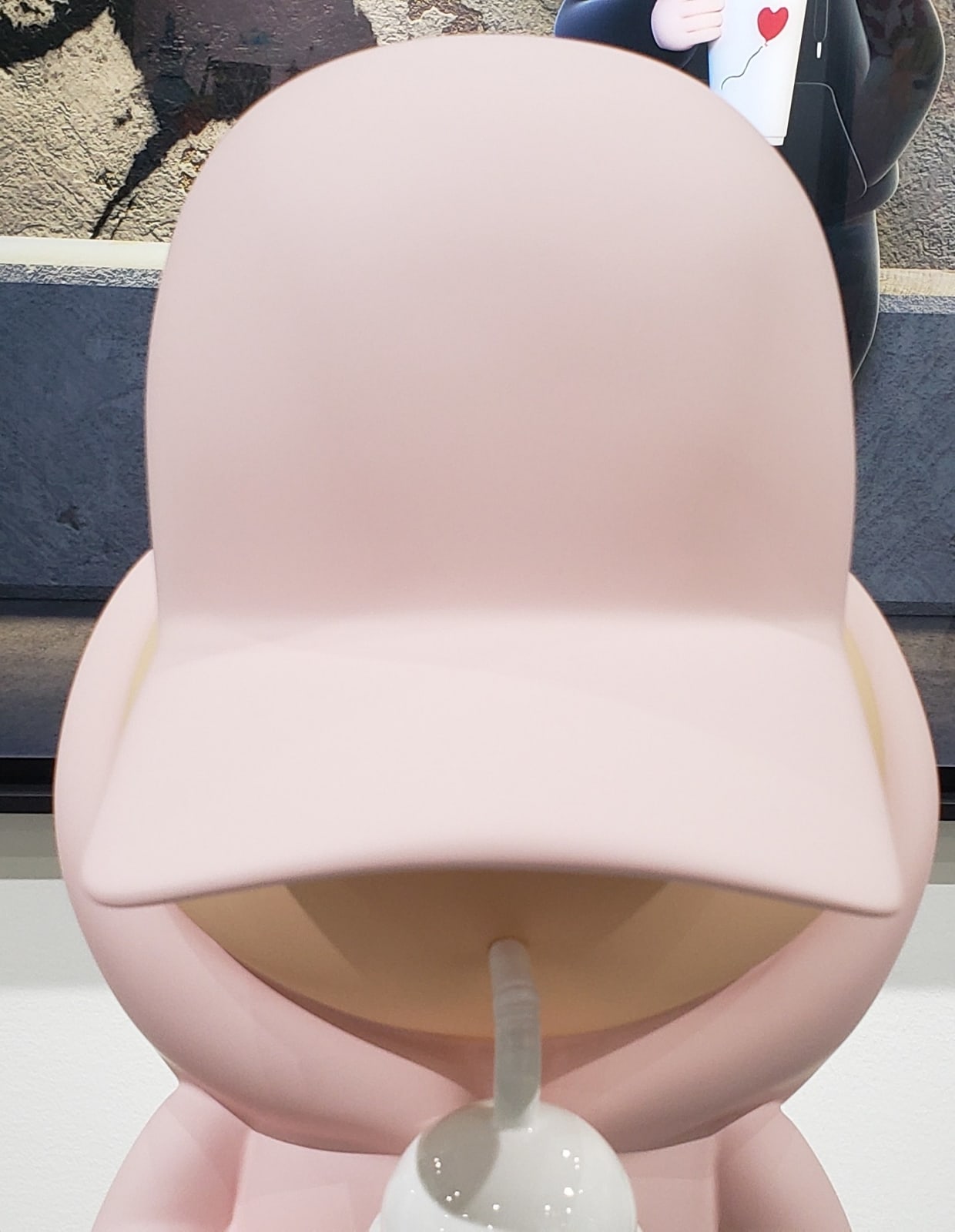 Leo et Steph, Kidcup Sculpture - Dior Rose, 2023