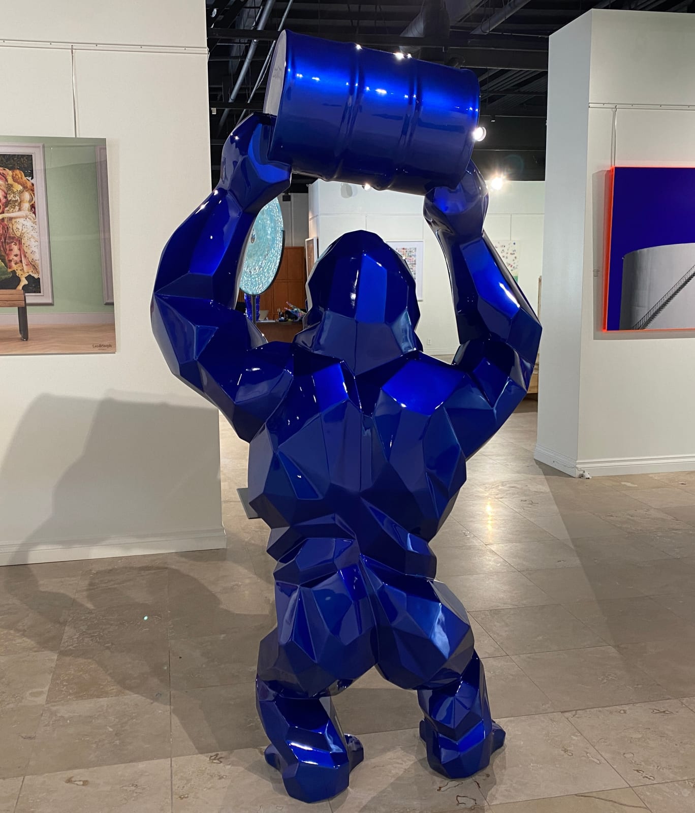 Richard Orlinski, Kong Baril - 200 cm Bleu Mick 6/8