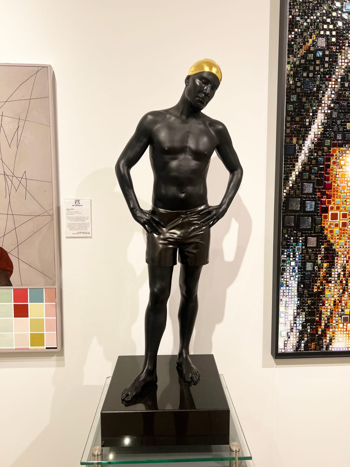 Carole A. Feuerman, Dr. Frank (Table-top) w/ 24K Gold Leaf Cap , 2022