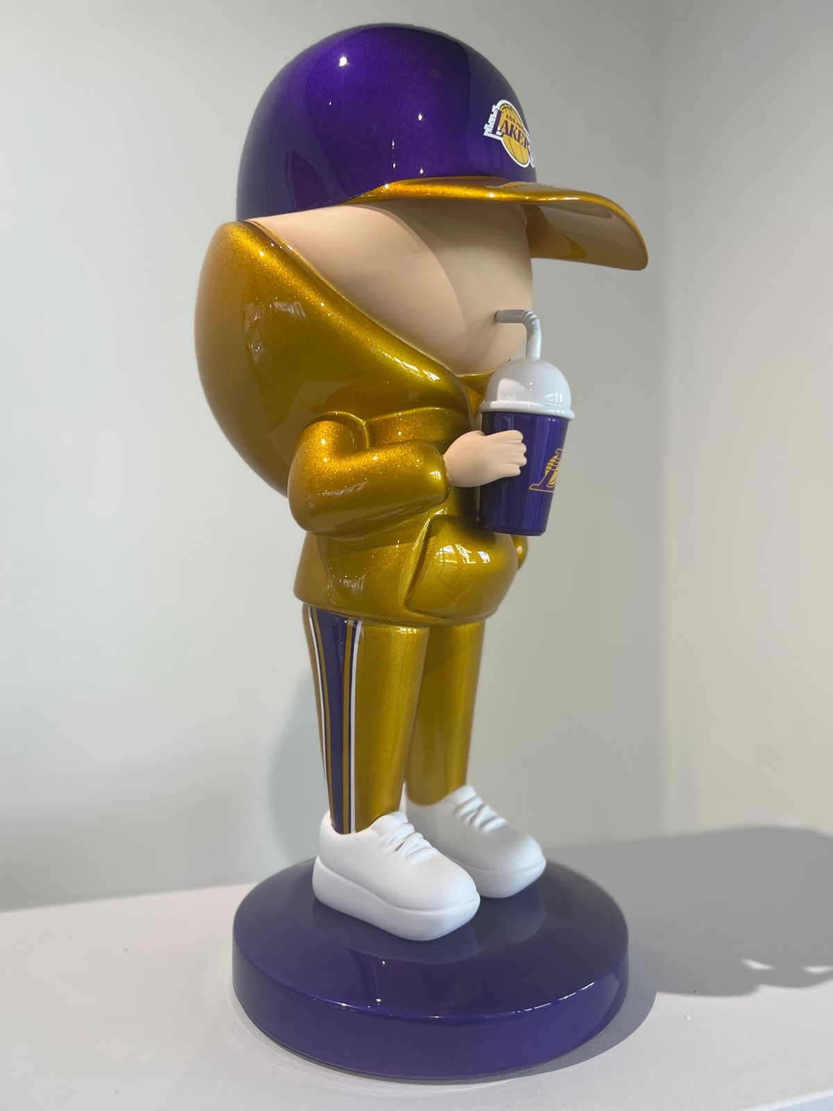 Leo et Steph, Kidcup Sculpture - Los Angeles Lakers, 2023